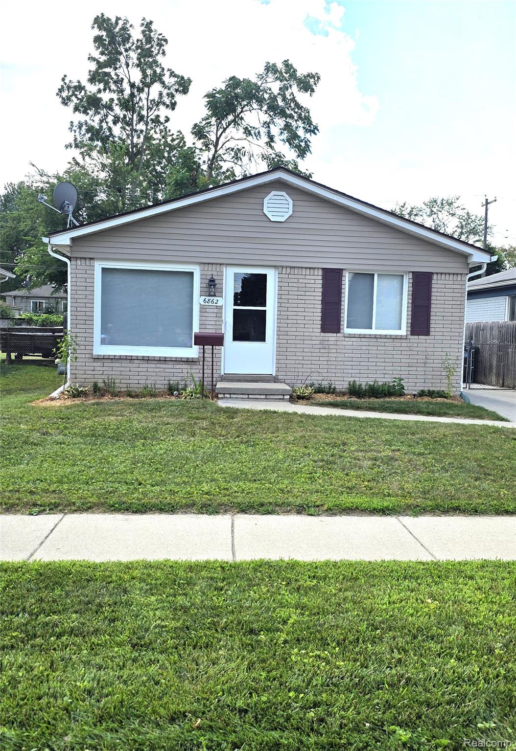 6862 Burr Street Property Photo 1