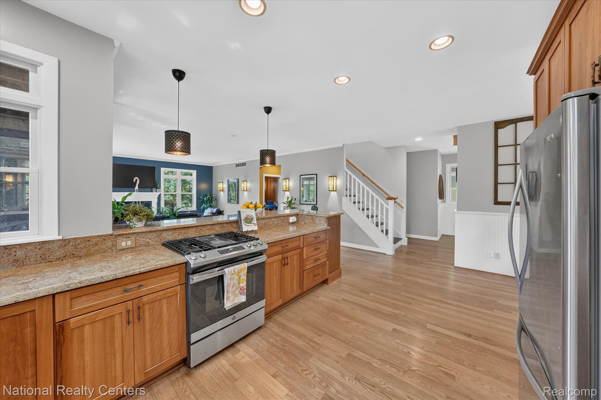 15771 Cavanaugh Lake Road Property Photo 5