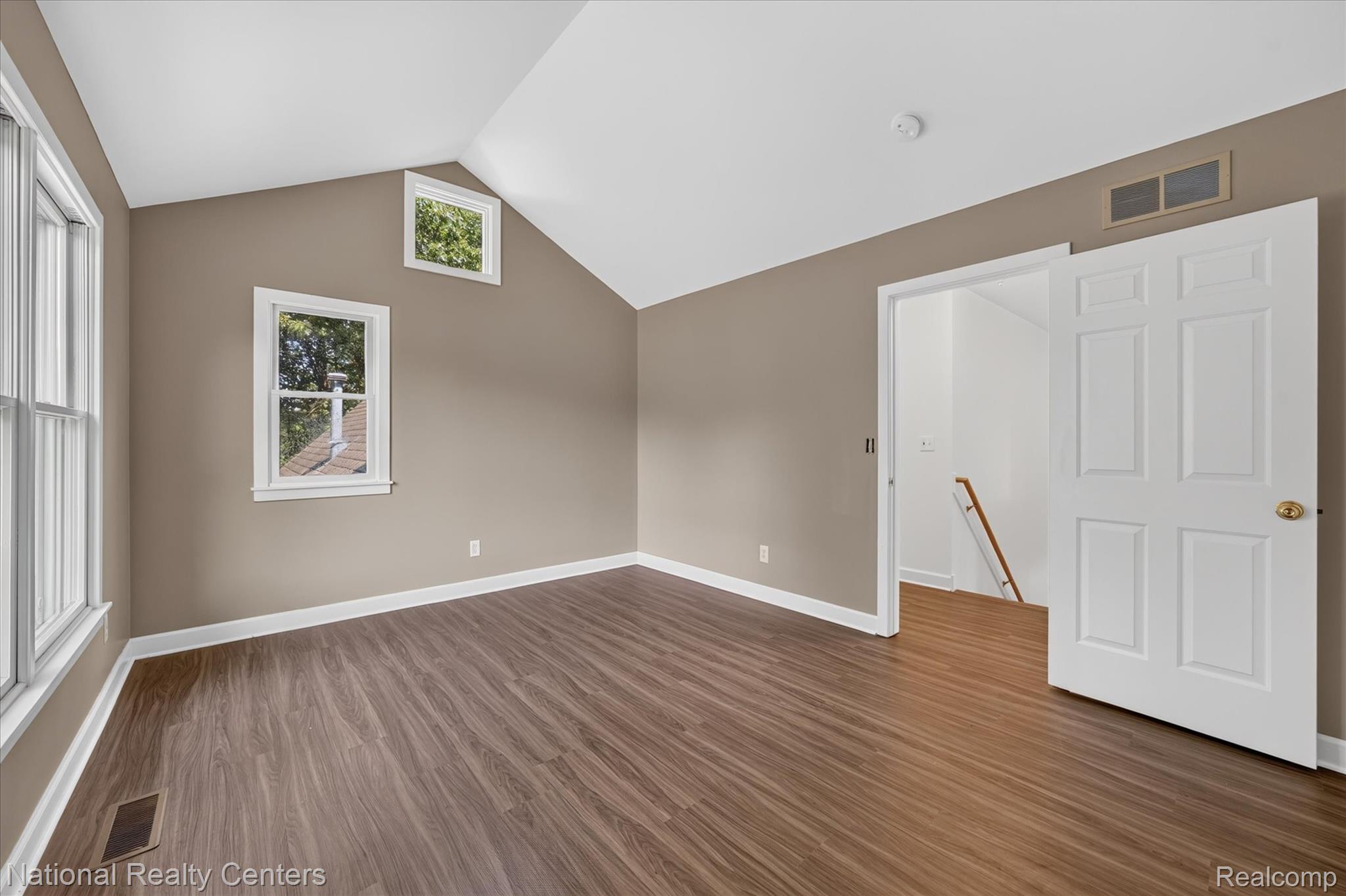 15771 Cavanaugh Lake Road Property Photo 31