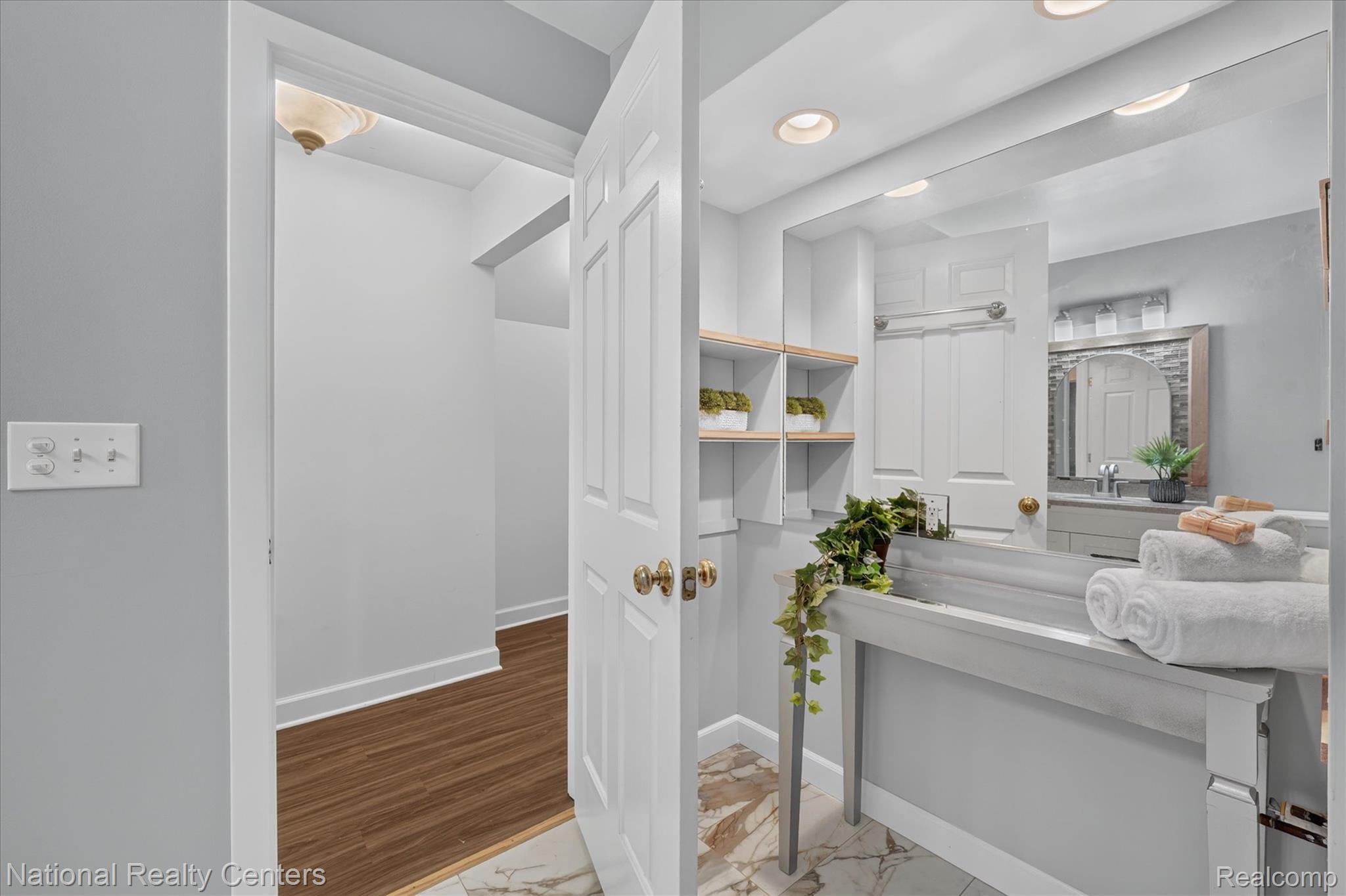 15771 Cavanaugh Lake Road Property Photo 34