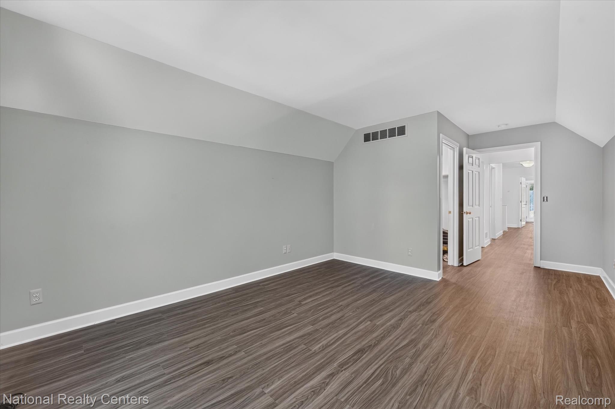 15771 Cavanaugh Lake Road Property Photo 36