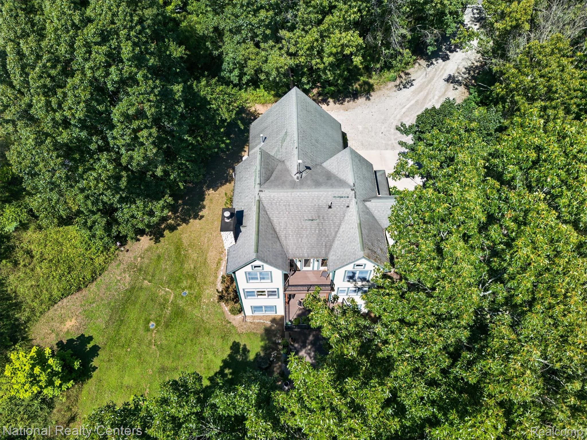 15771 Cavanaugh Lake Road Property Photo 57