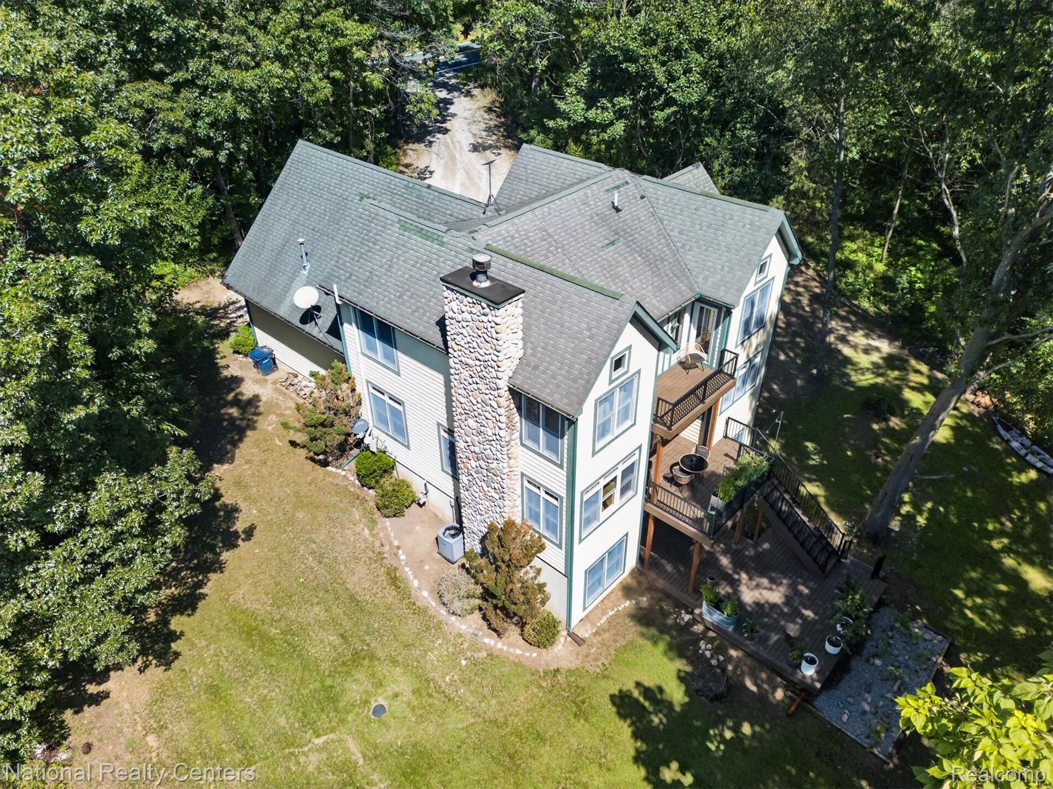 15771 Cavanaugh Lake Road Property Photo 58