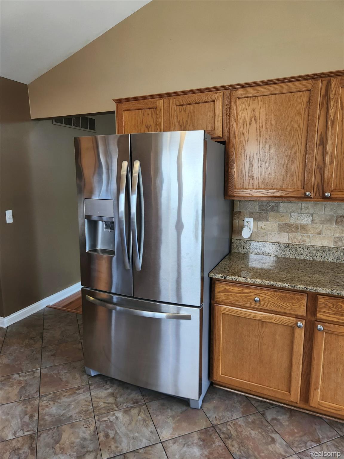 29007 Oakmont Drive Property Photo 7