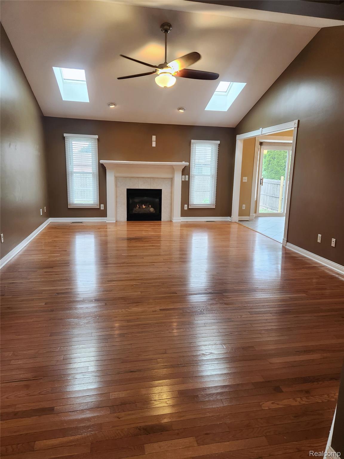29007 Oakmont Drive Property Photo 11