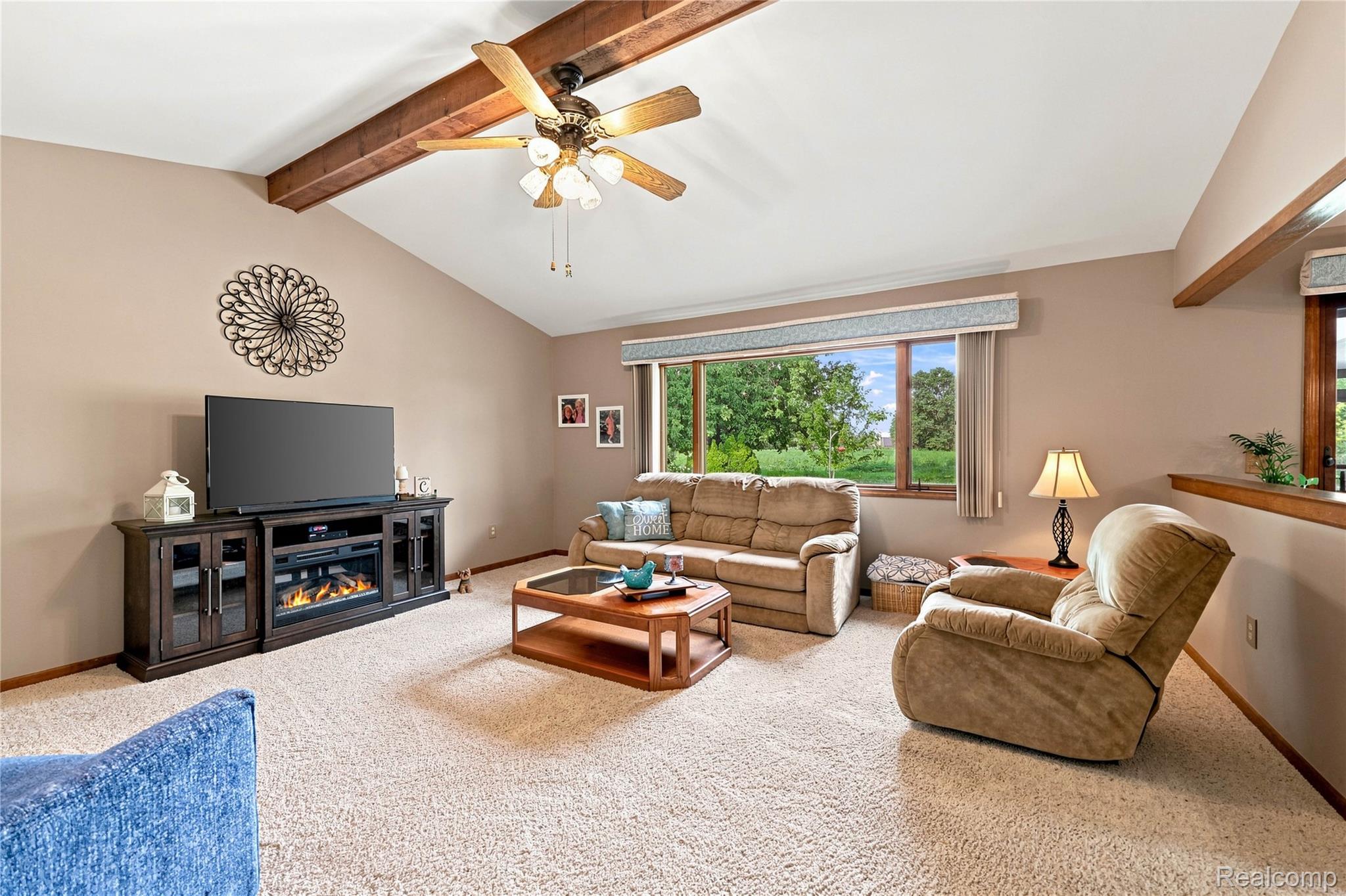 51957 N Adele Circle Property Photo 4