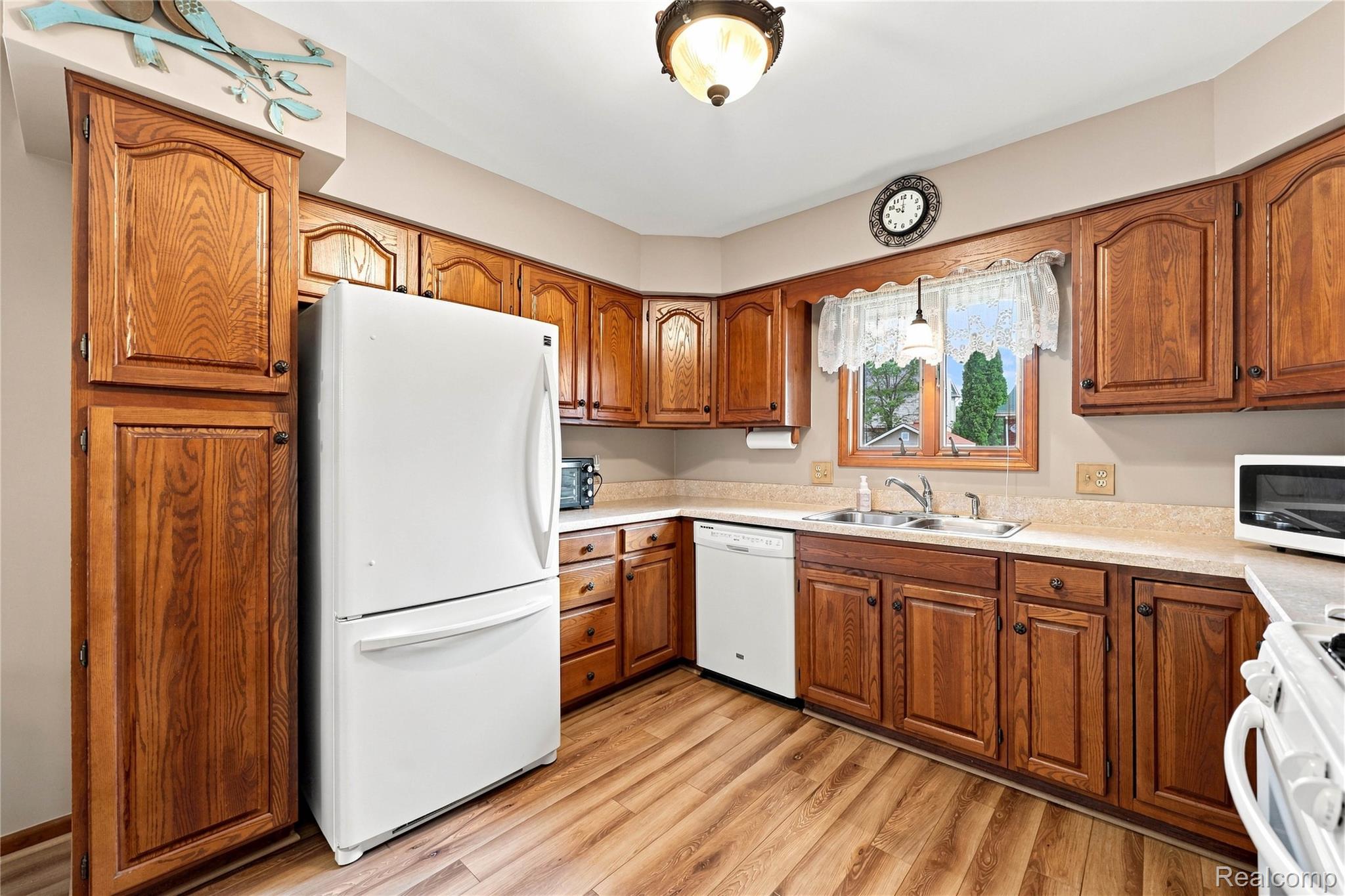 51957 N Adele Circle Property Photo 10