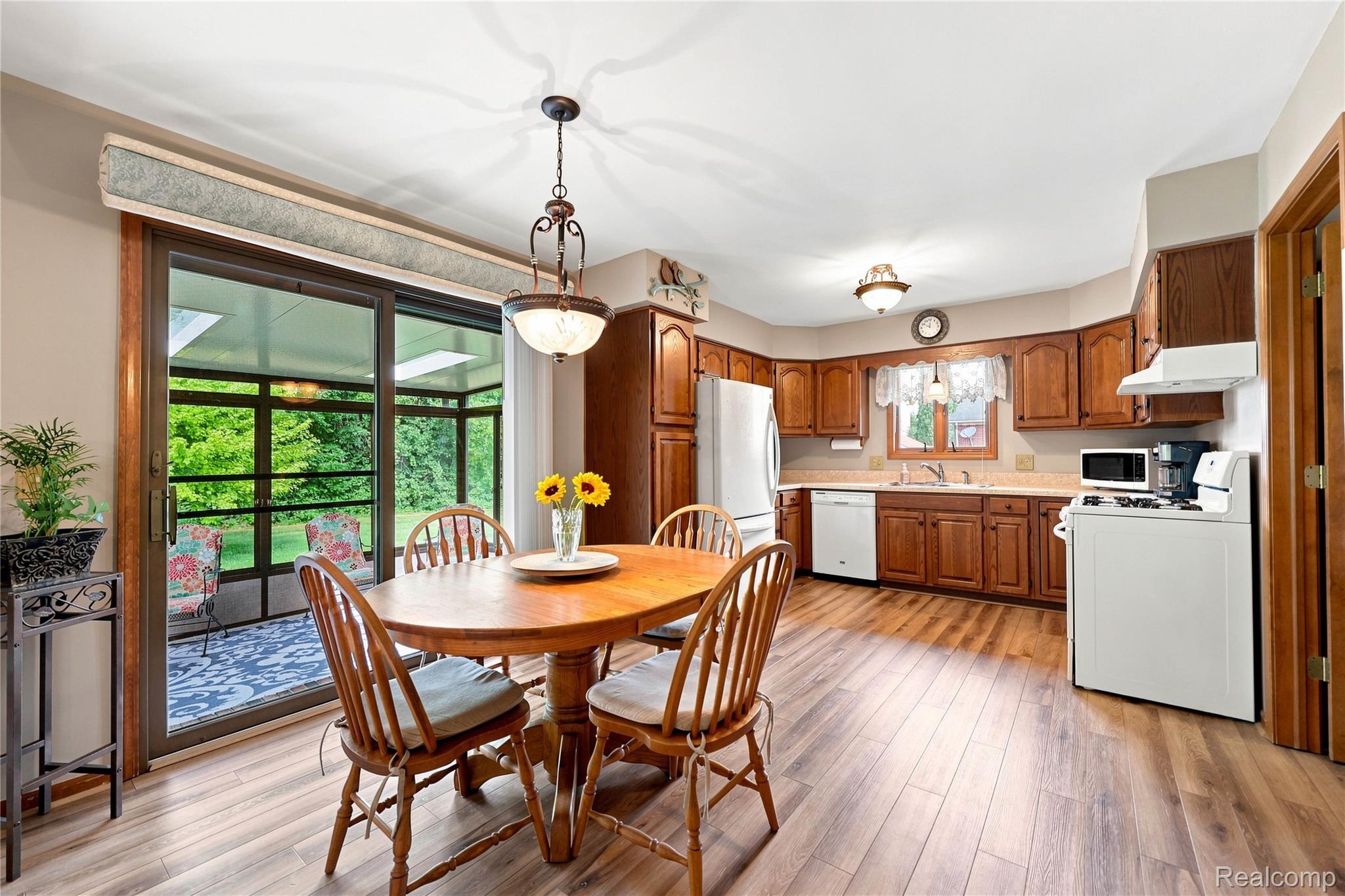 51957 N Adele Circle Property Photo 11