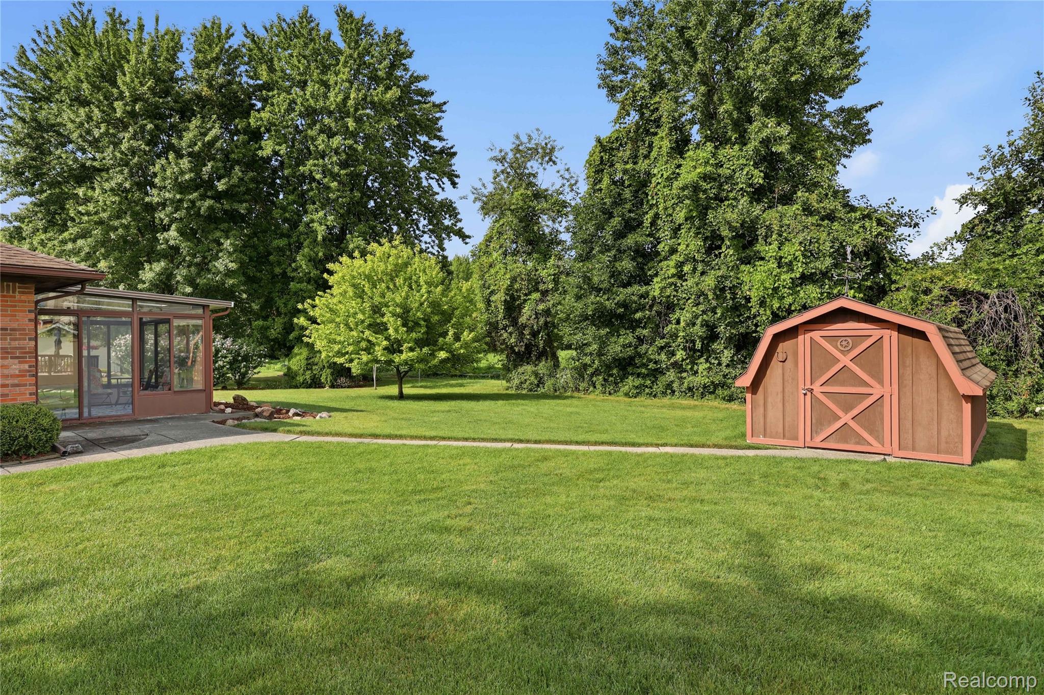 51957 N Adele Circle Property Photo 35