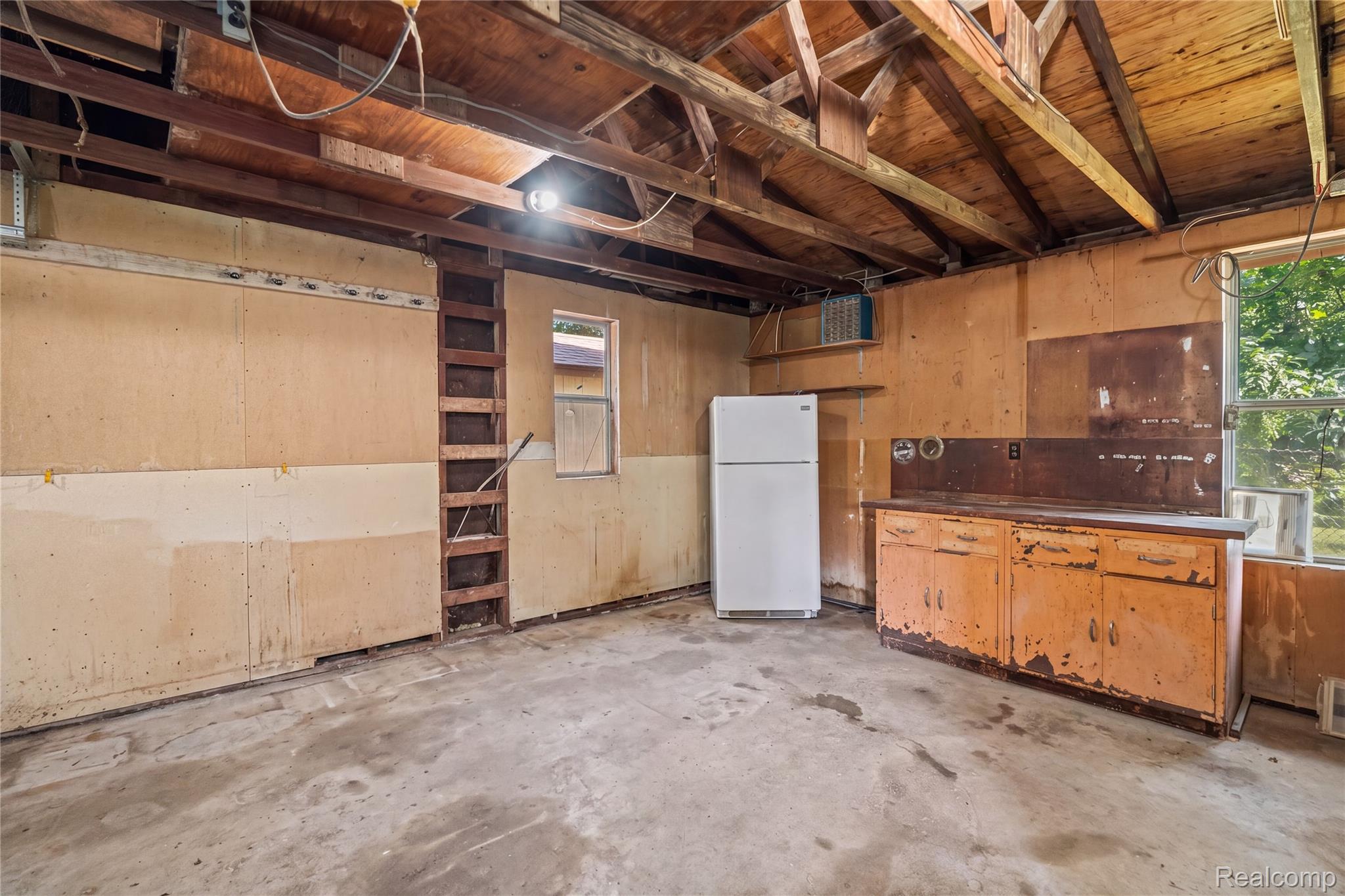 6220 Wertz Property Photo 26