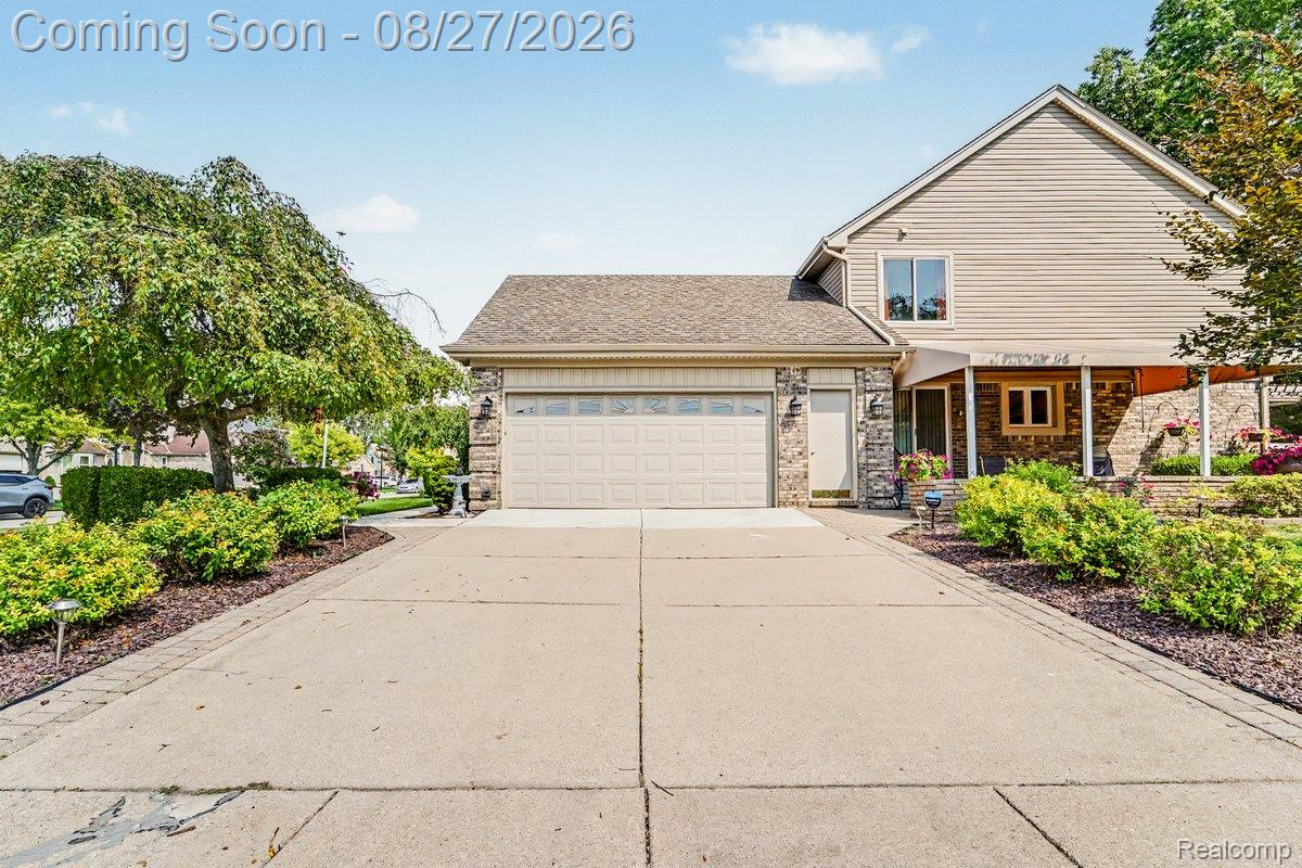 22097 Genesis Drive Property Photo 9