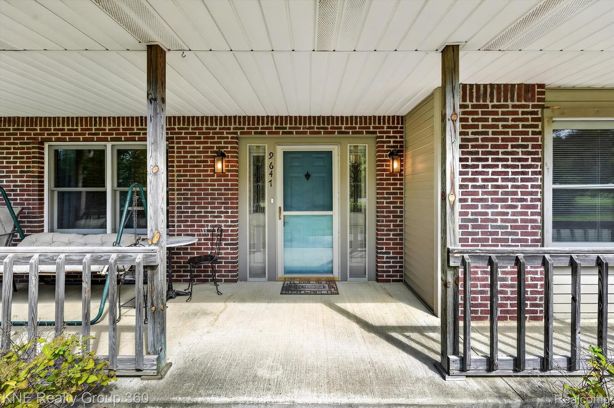9647 Bellevue Road Property Photo 4