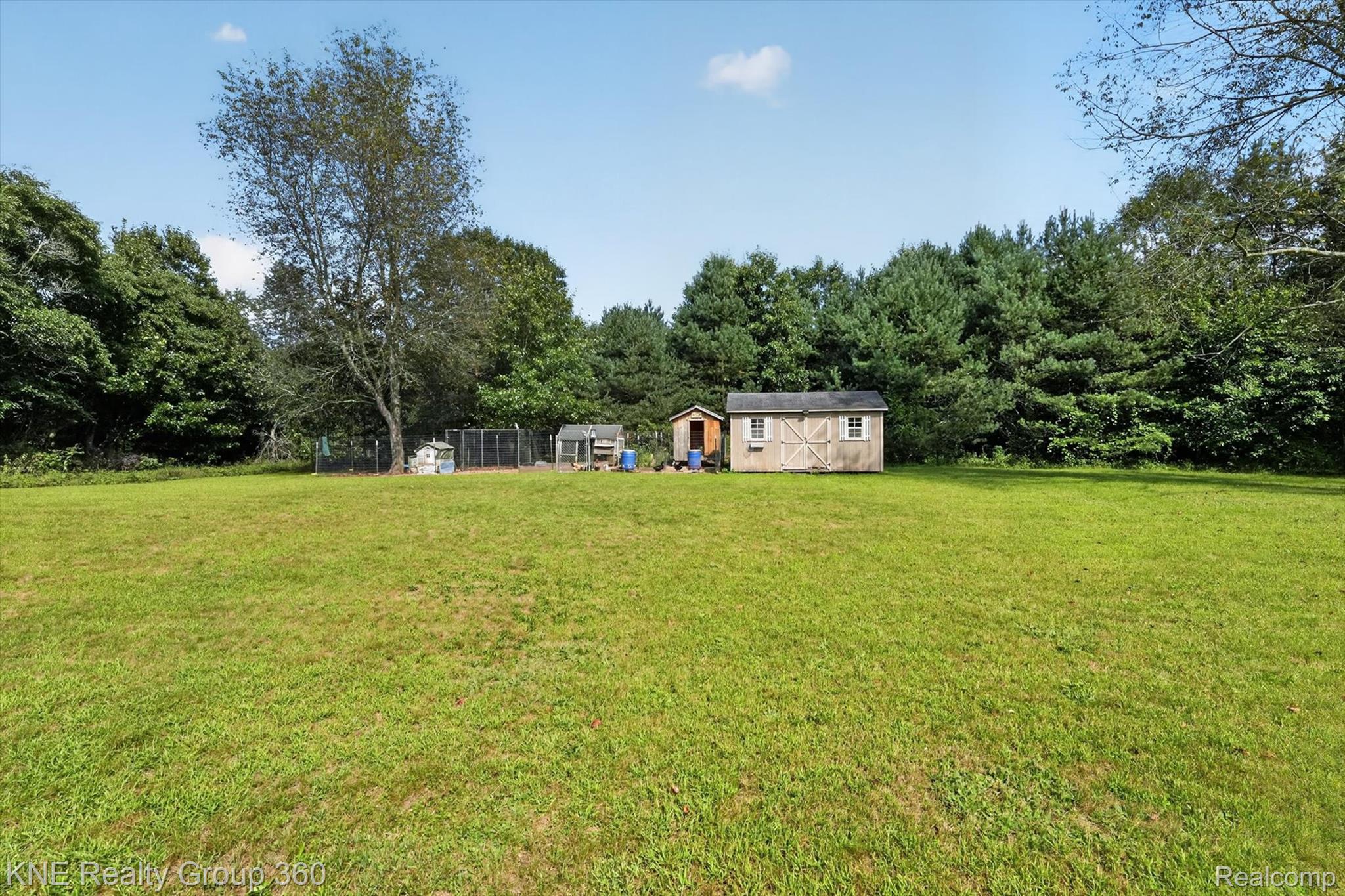 9647 Bellevue Road Property Photo 32