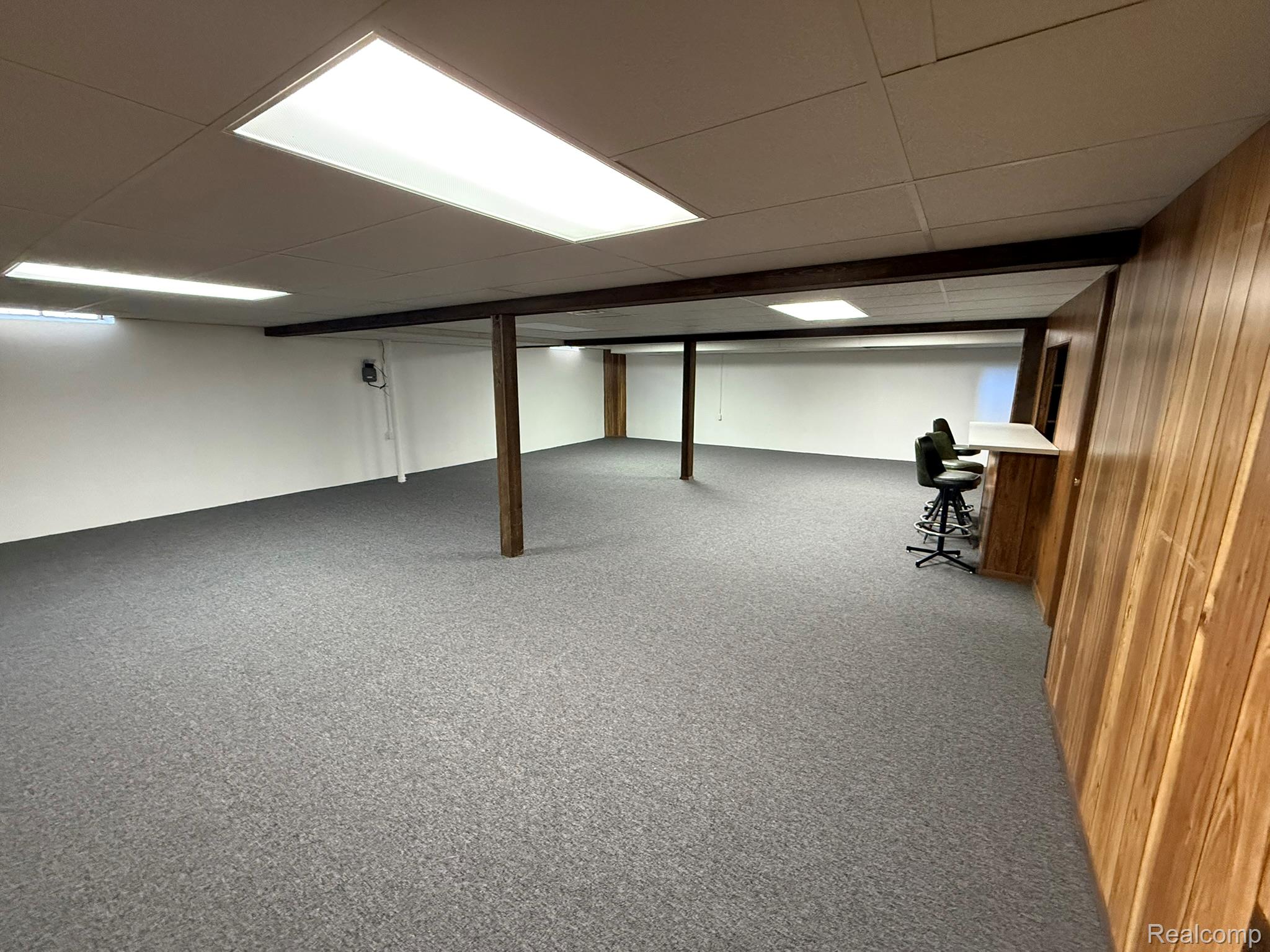 39232 Donahue Drive Property Photo 31