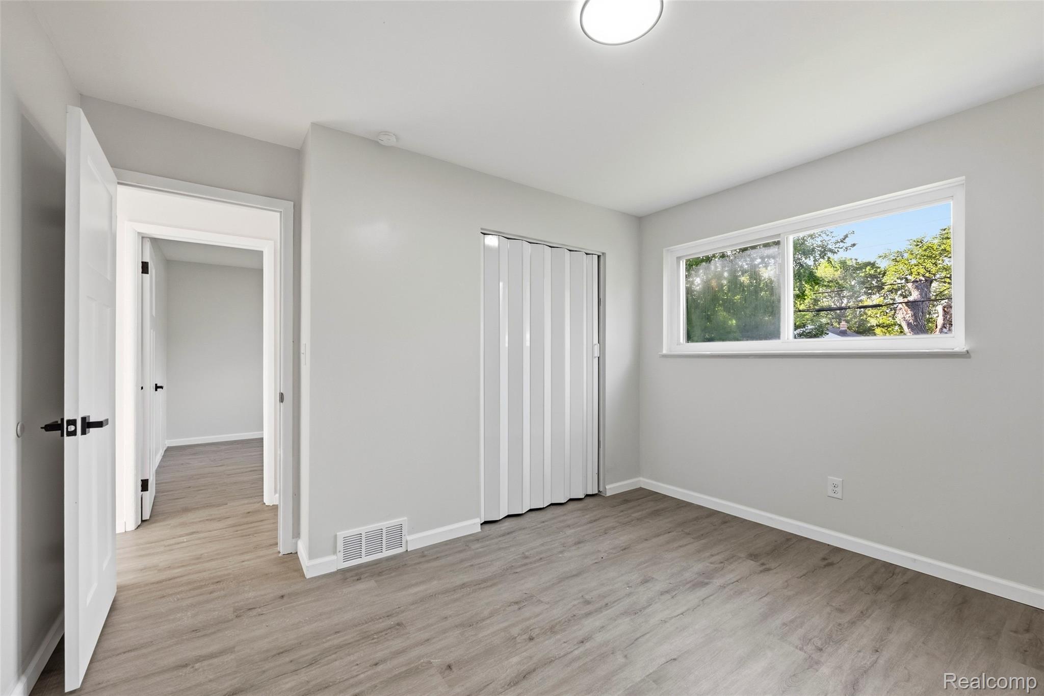 26703 Norfolk Street Property Photo 19