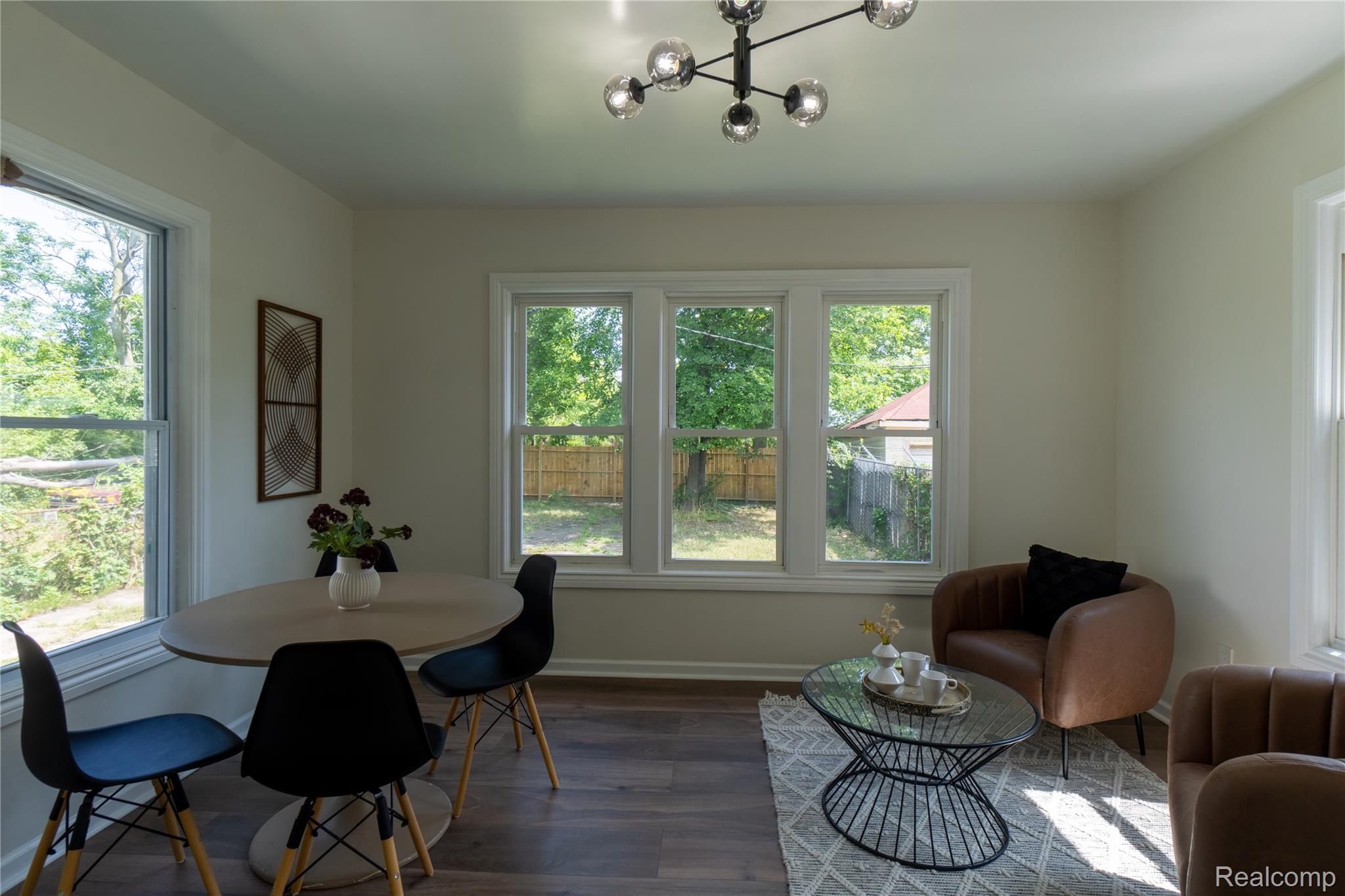 9330 Wildemere Street Property Photo 17