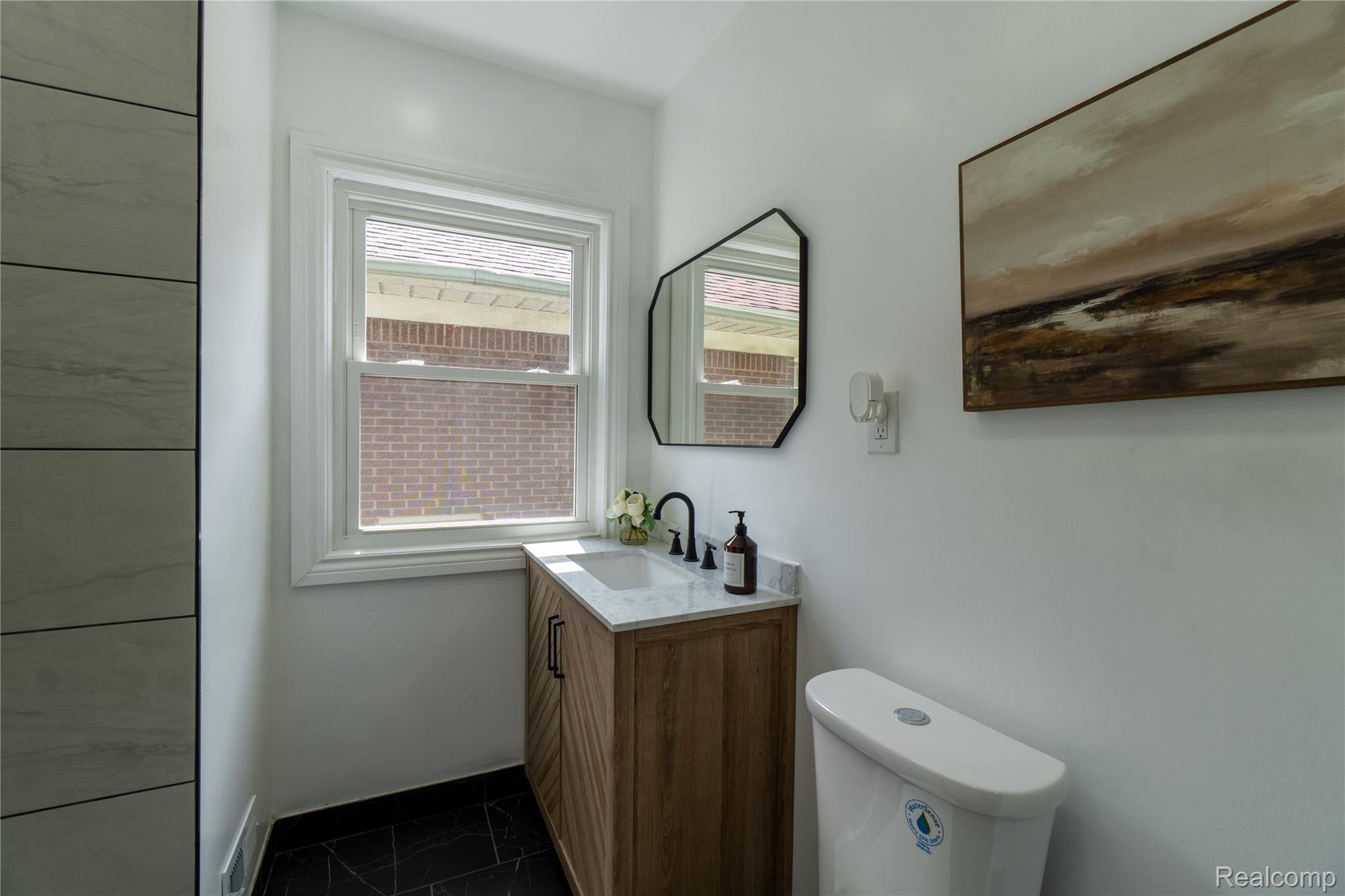9330 Wildemere Street Property Photo 23