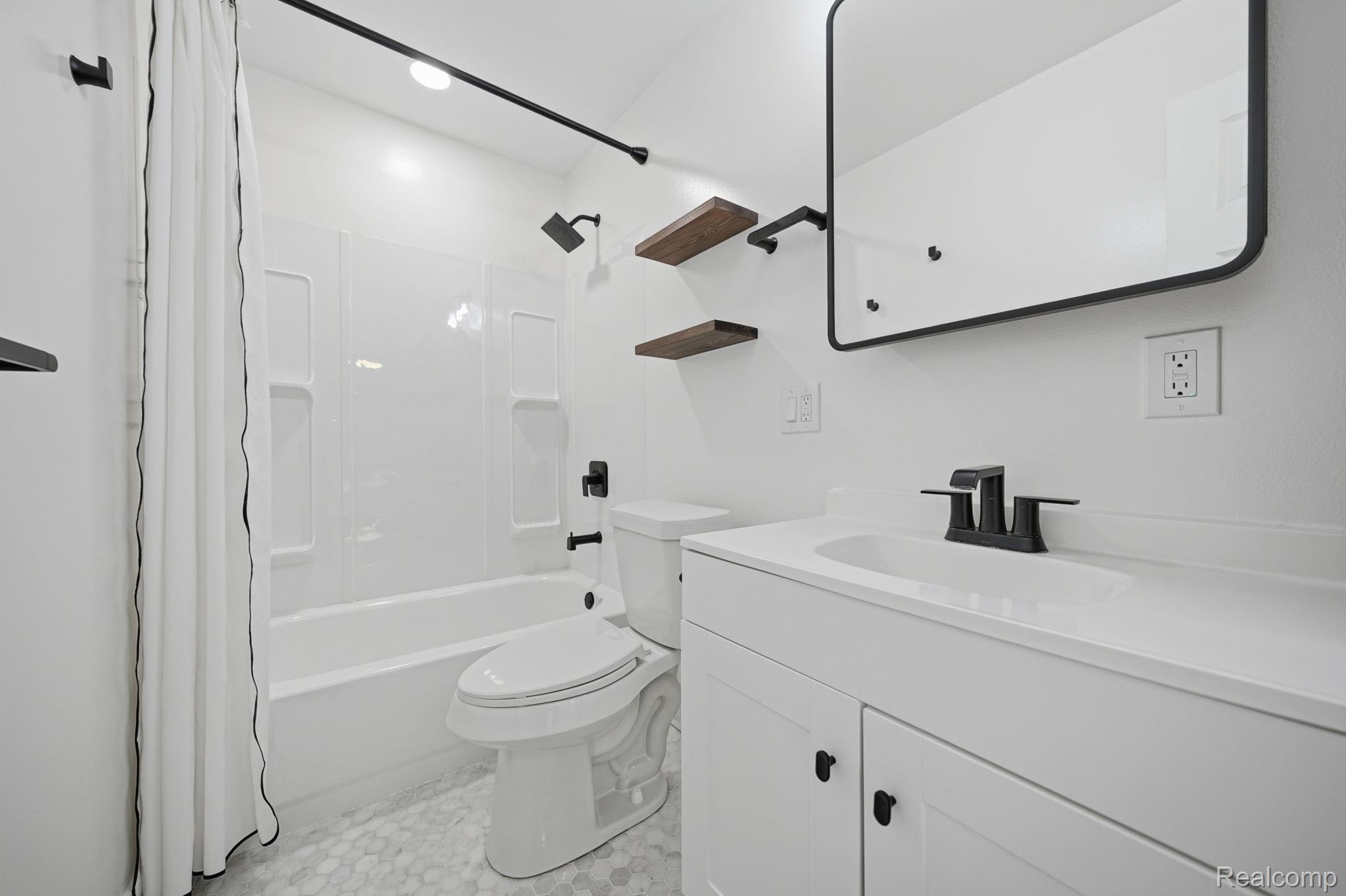 34004 Kirby Street Property Photo 19