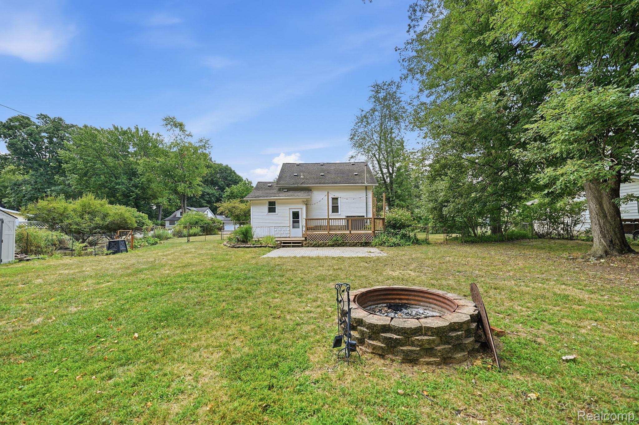 34004 Kirby Street Property Photo 42