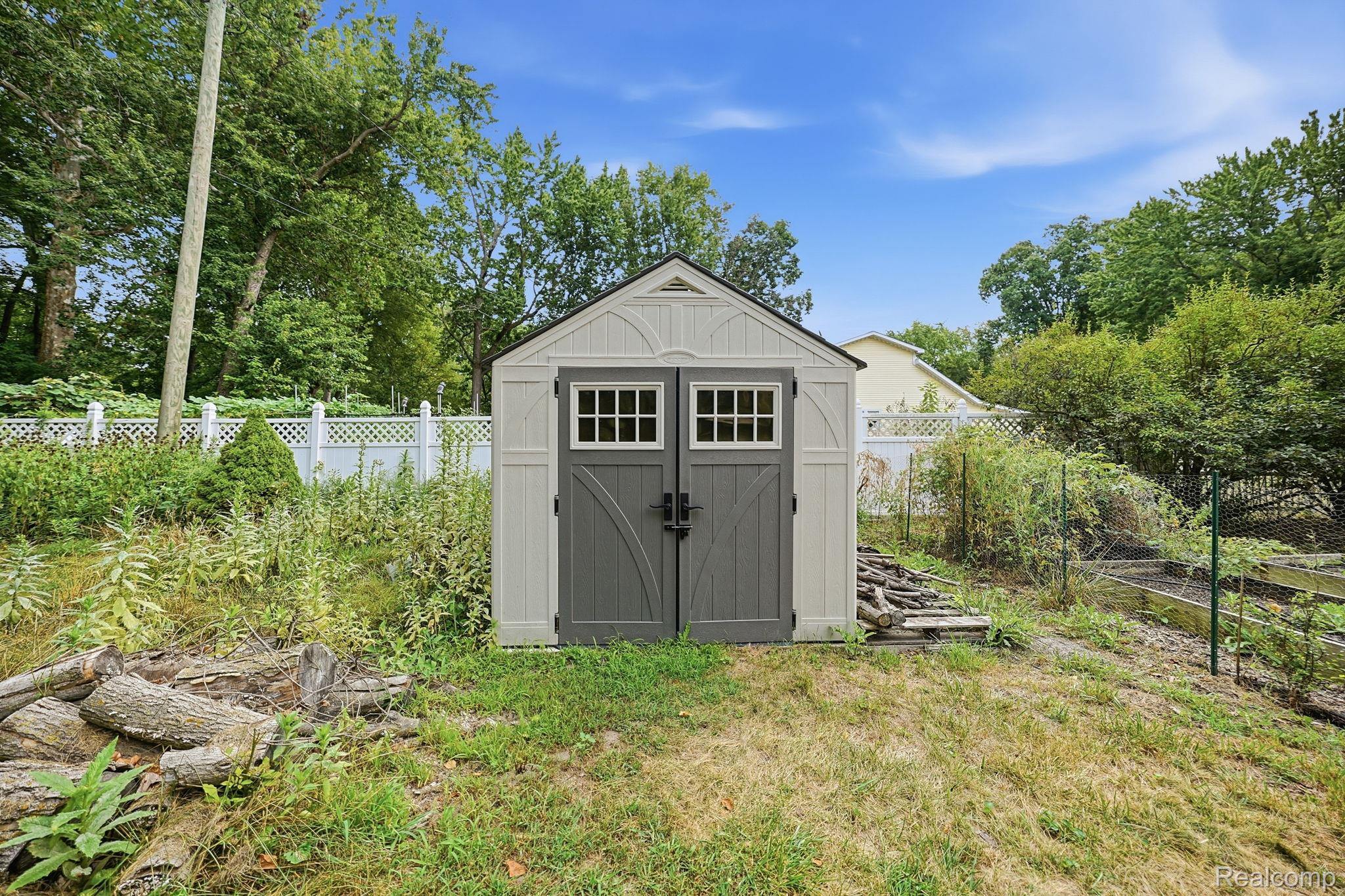34004 Kirby Street Property Photo 44