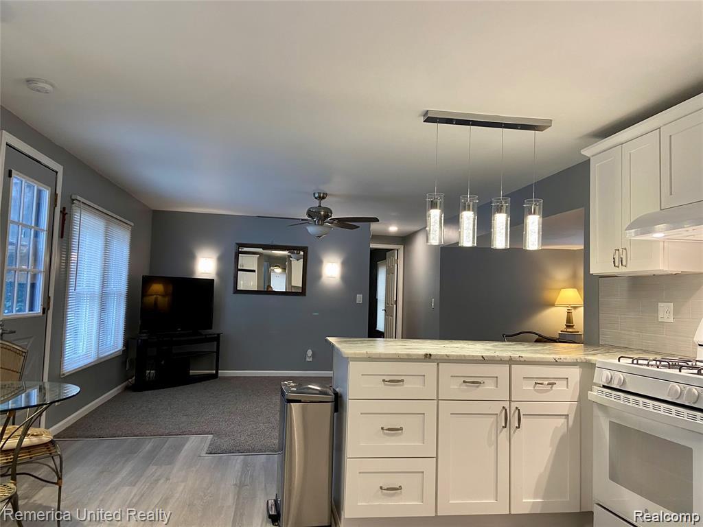 679 Menominee Drive Property Photo 8