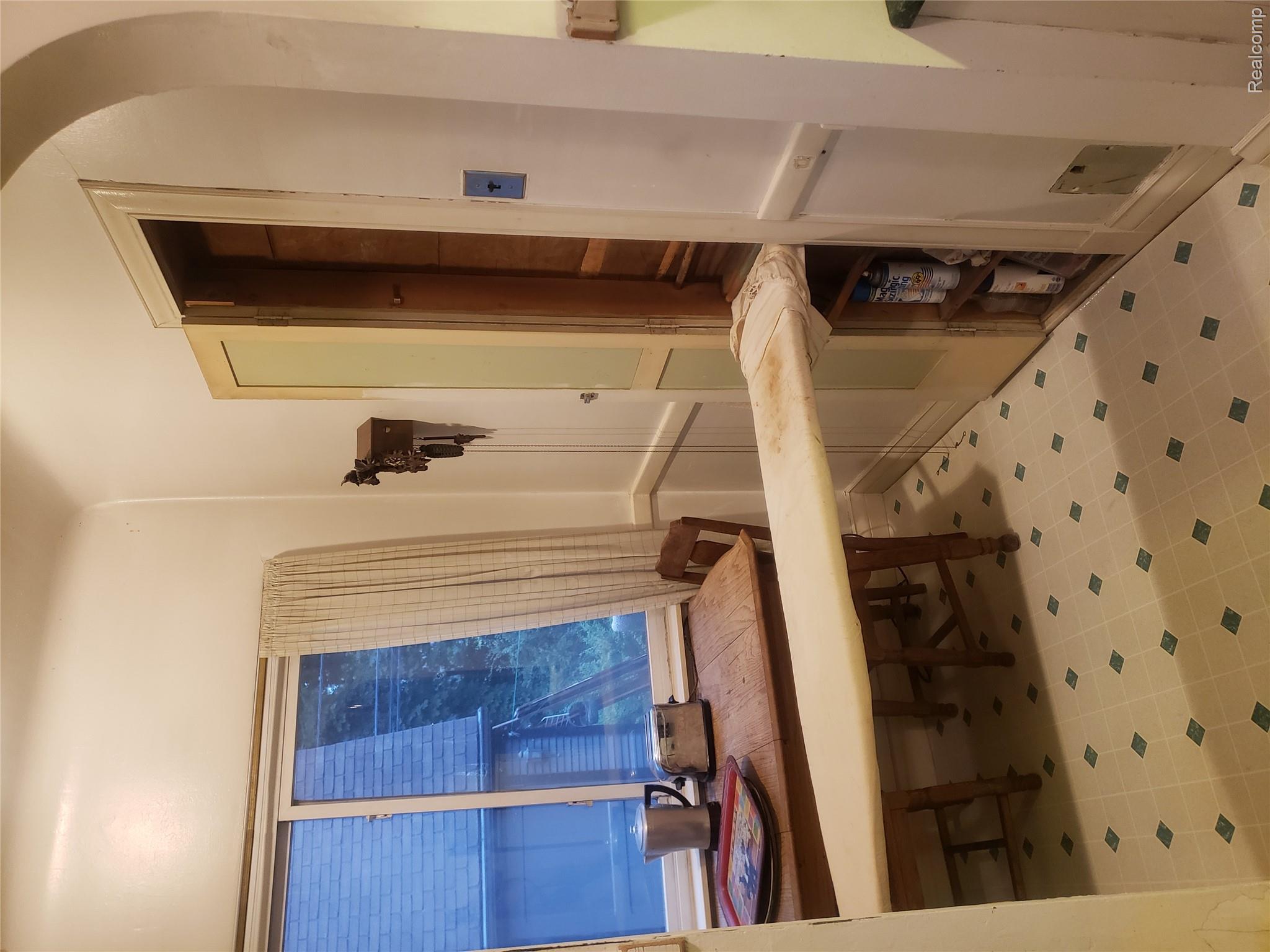 426 S Waverly Street Property Photo 17