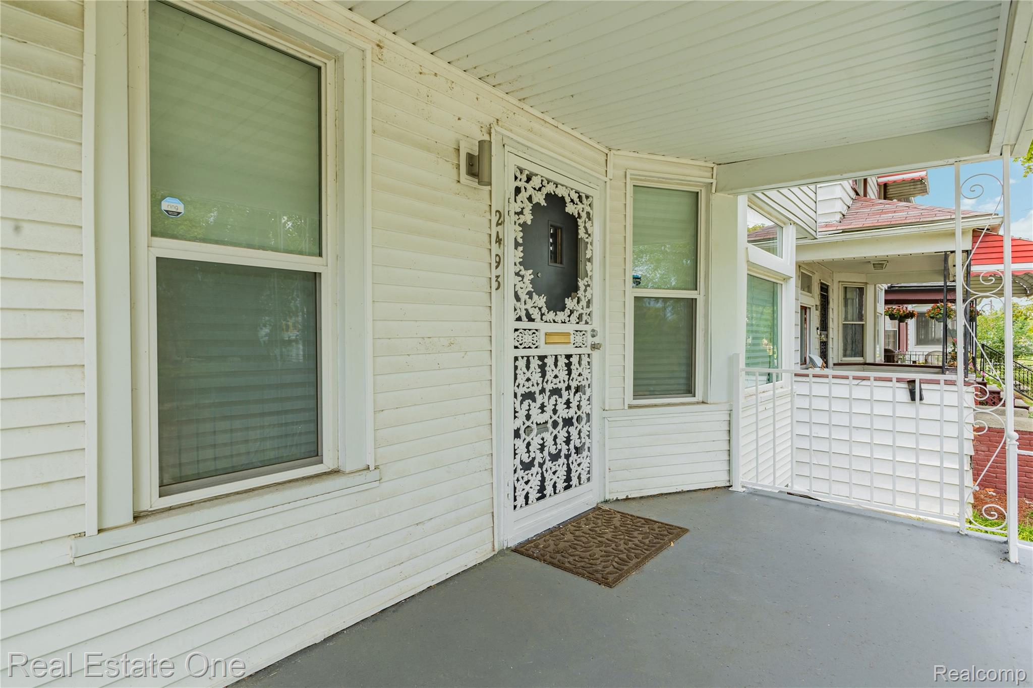 2493 Fischer Property Photo 4