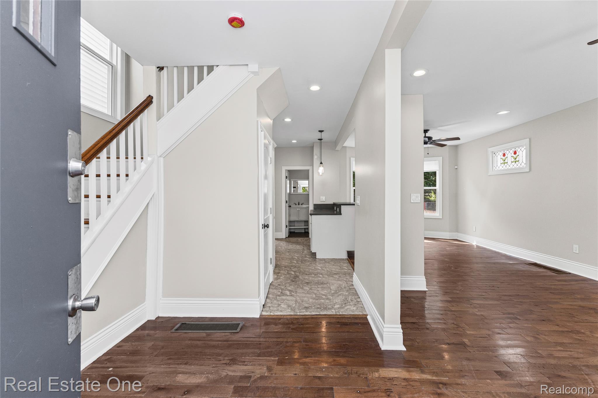 2493 Fischer Property Photo 7