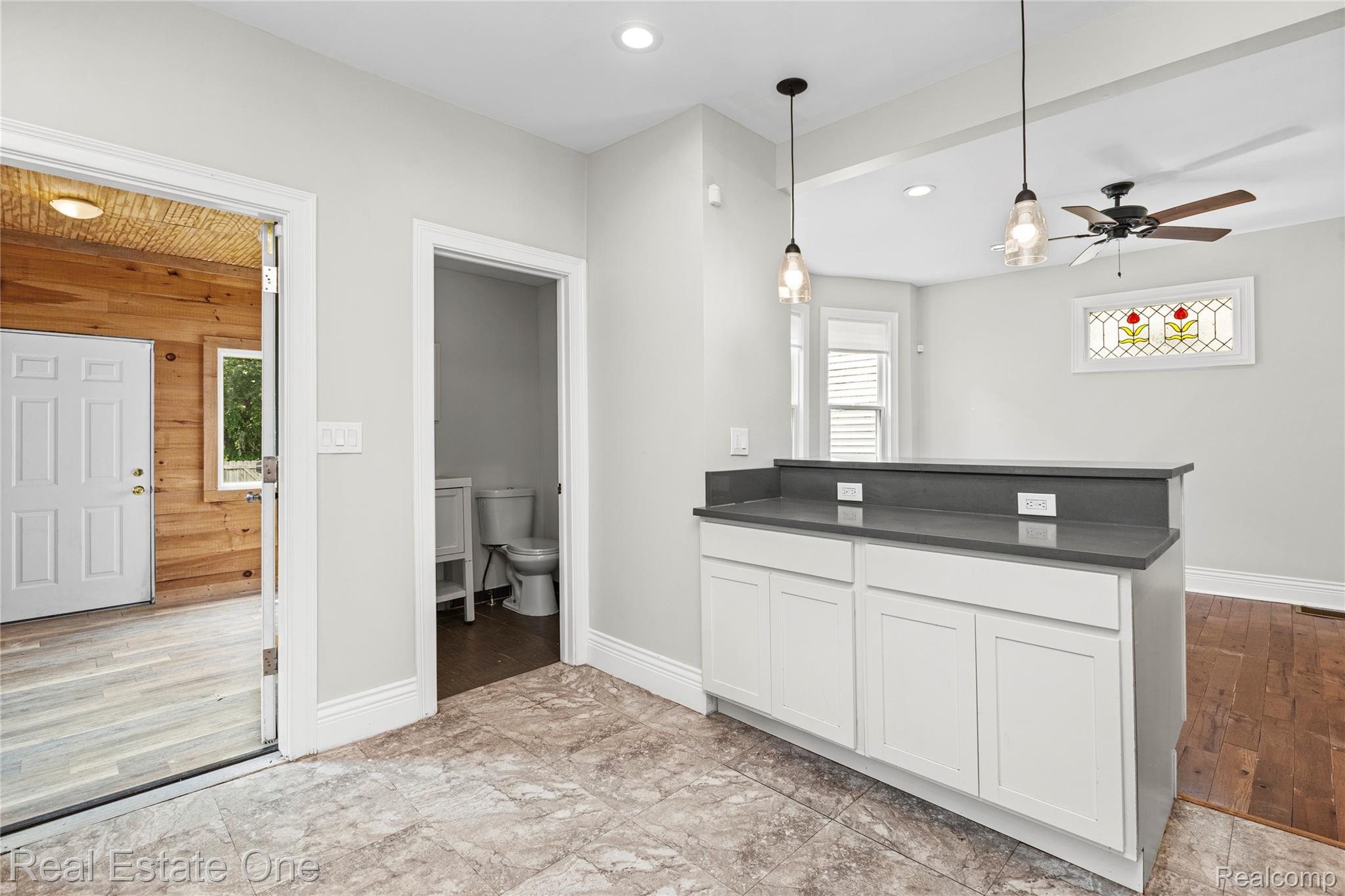 2493 Fischer Property Photo 19