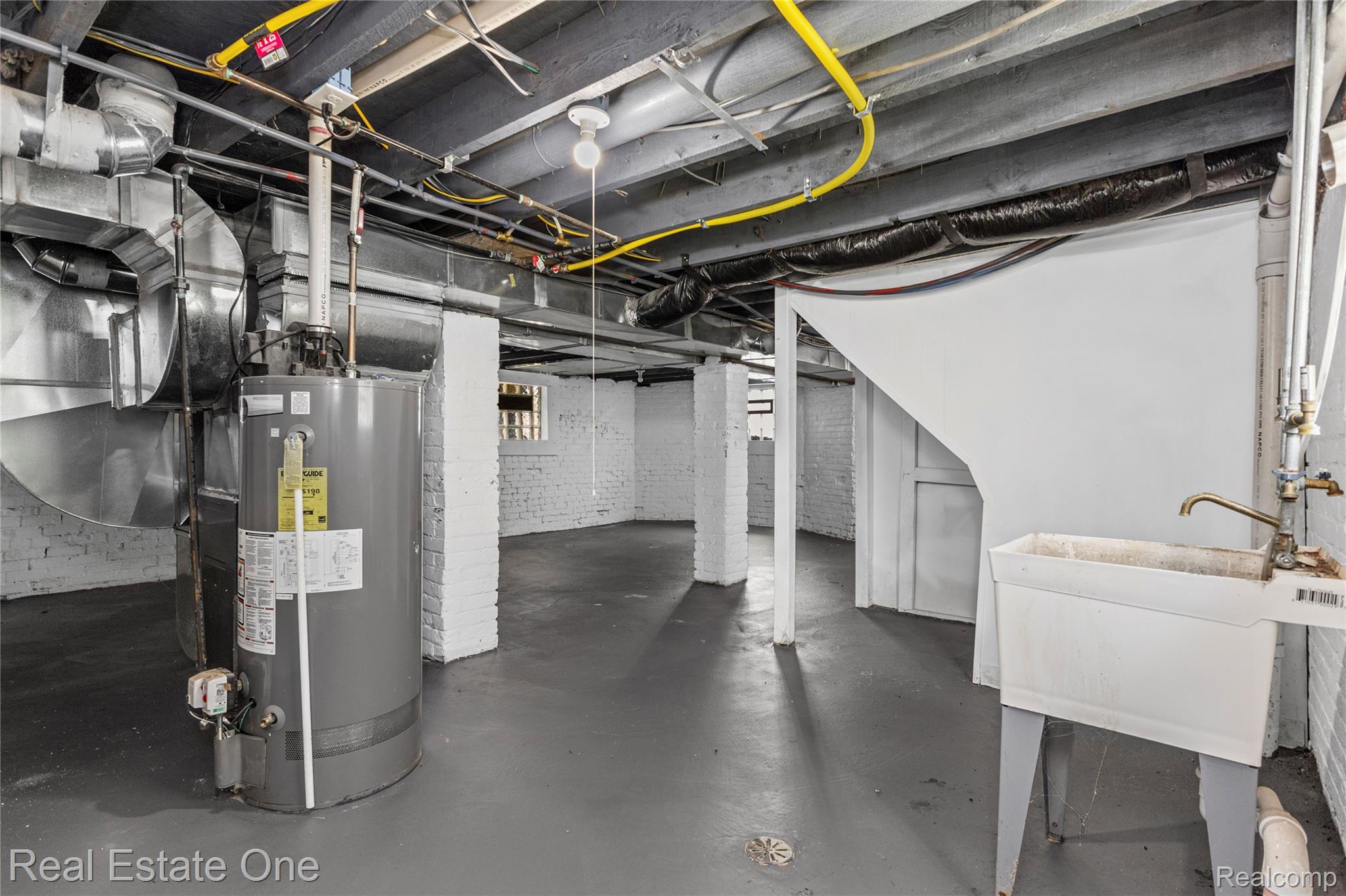 2493 Fischer Property Photo 32