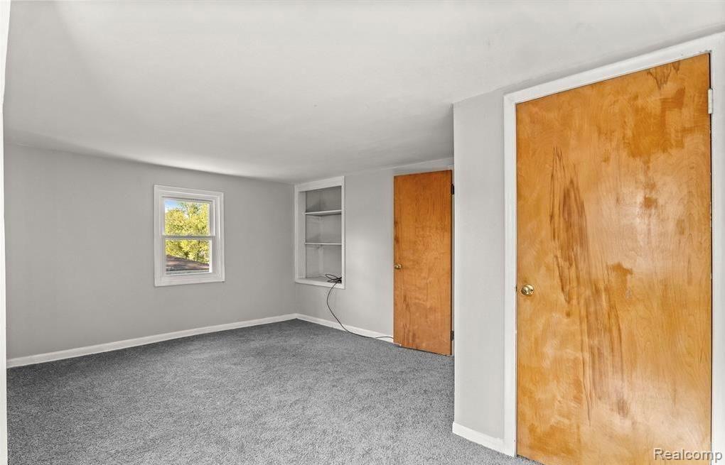 6644 N Vernon Street Property Photo 19