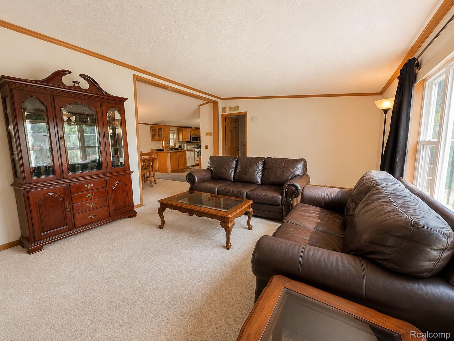 29 Dusty Trail Property Photo 4
