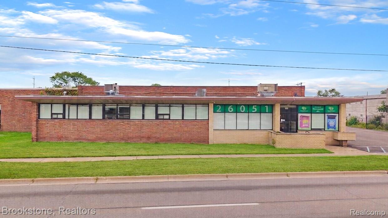 26051 Michigan Avenue Property Photo 1