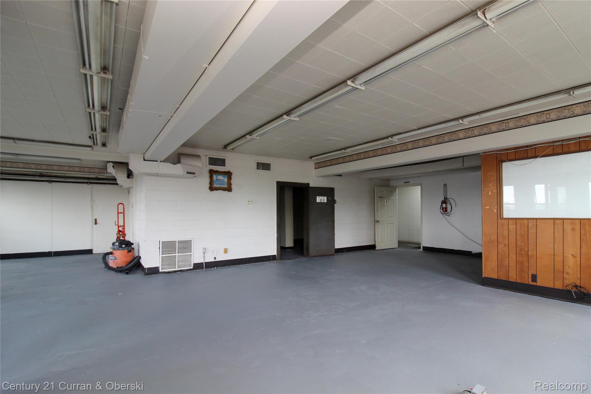 14201 Prospect Street 4 / Building A Property Photo 9