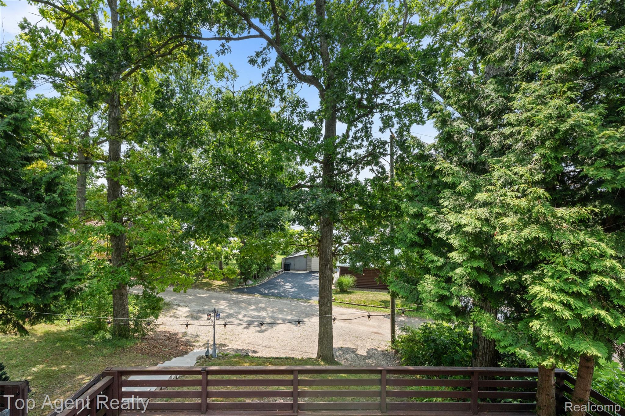 312 Beach Drive Property Photo 37