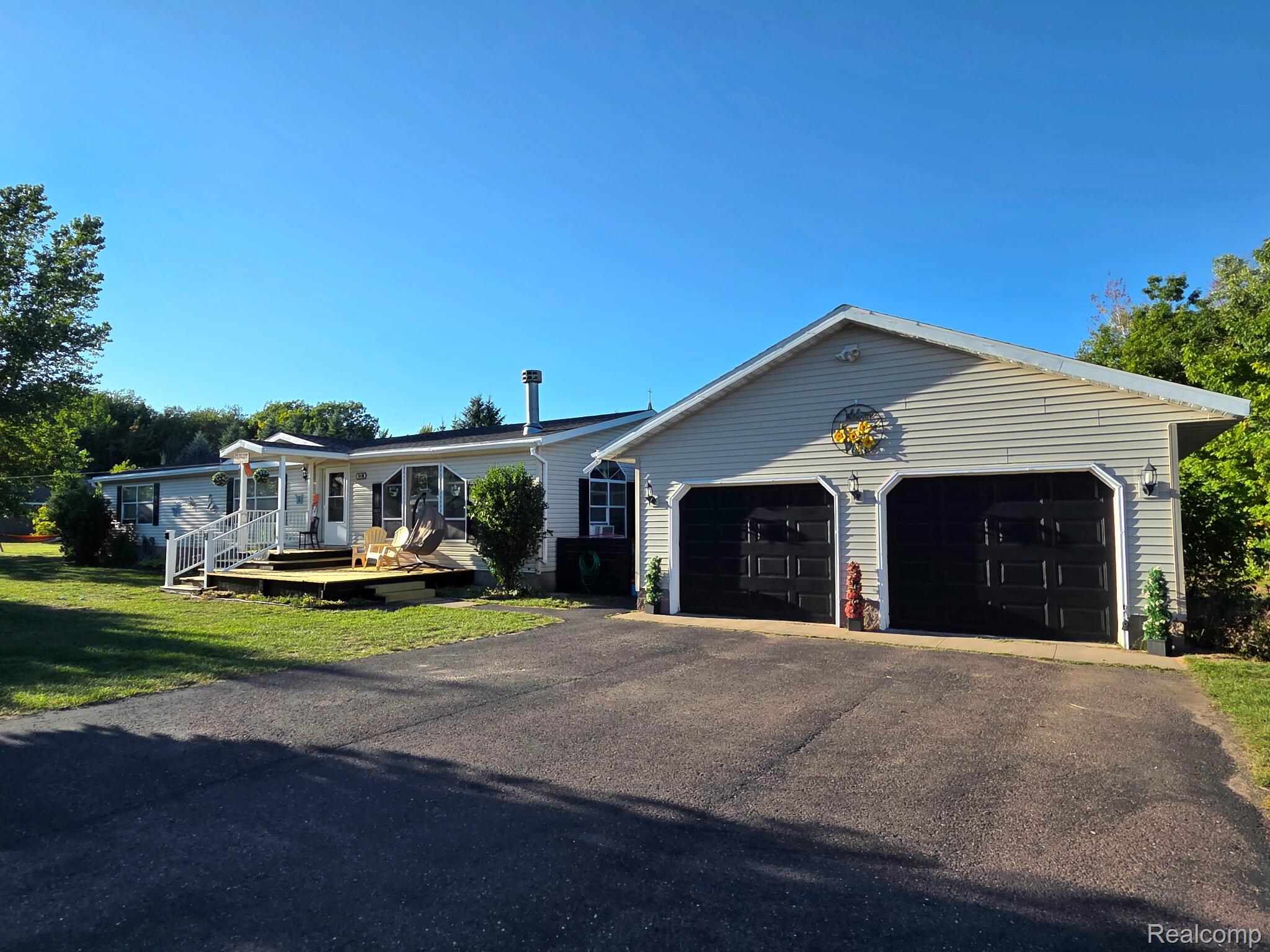90 N Whealkate Drive Property Photo 1