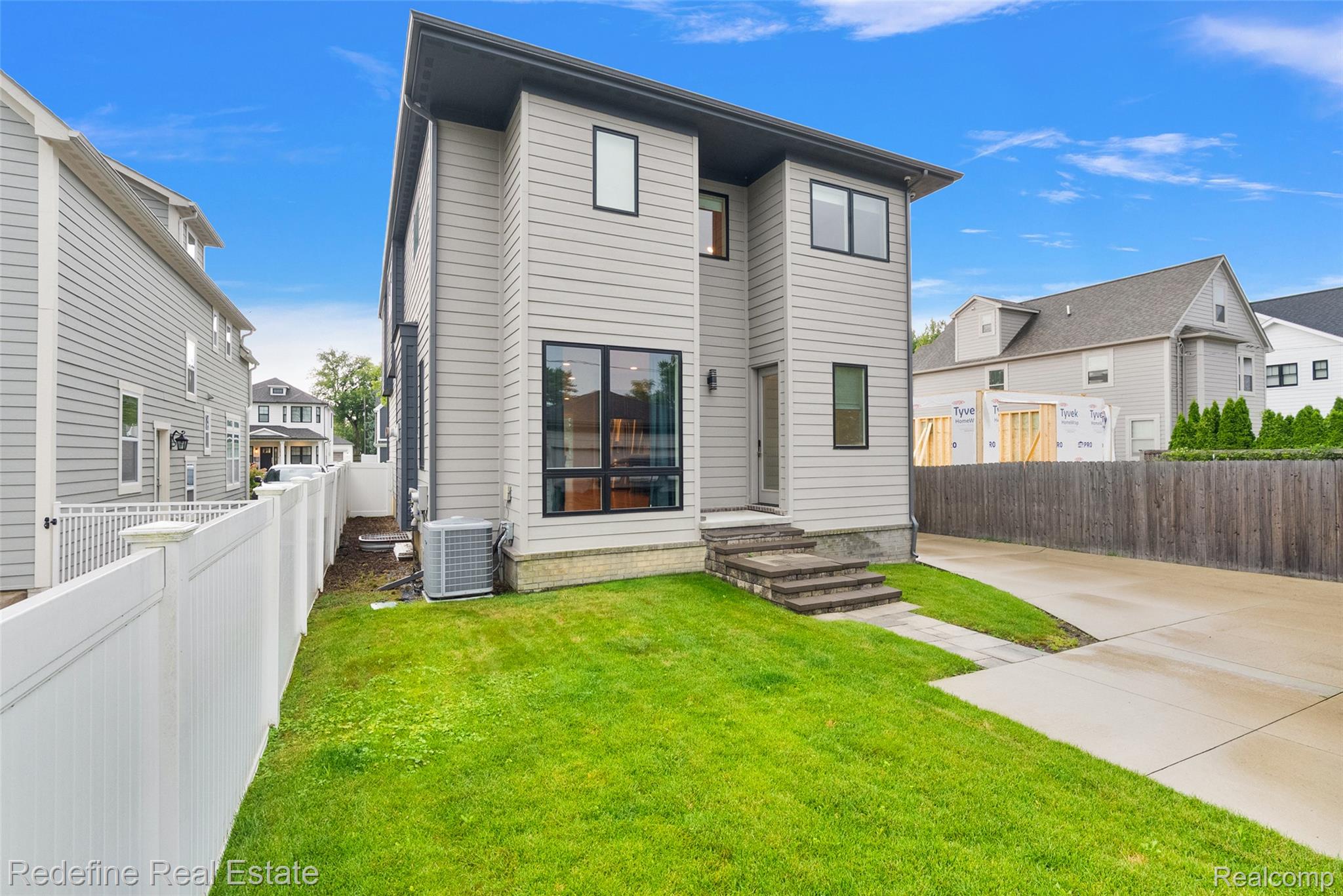 1967 Hazel Street Property Photo 37