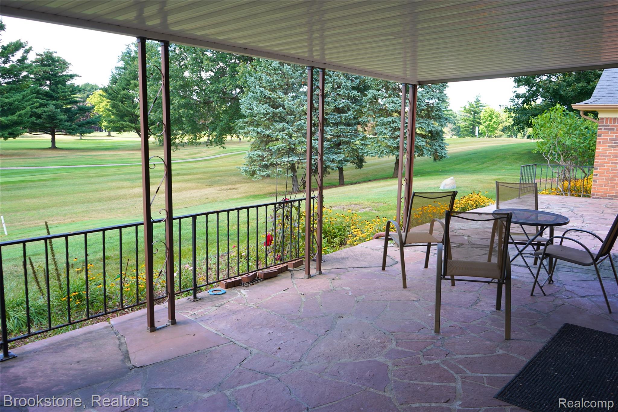 9598 Burning Tree Drive Property Photo 9