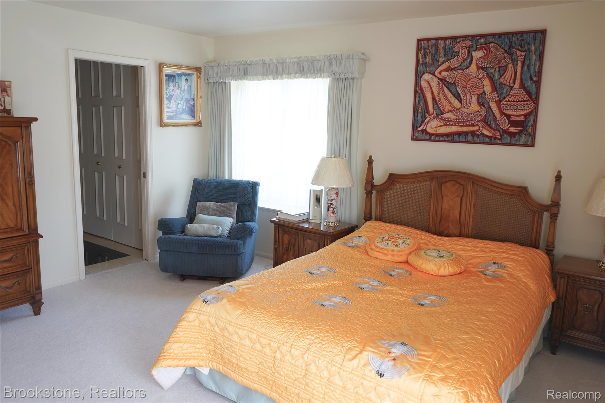 9598 Burning Tree Drive Property Photo 28