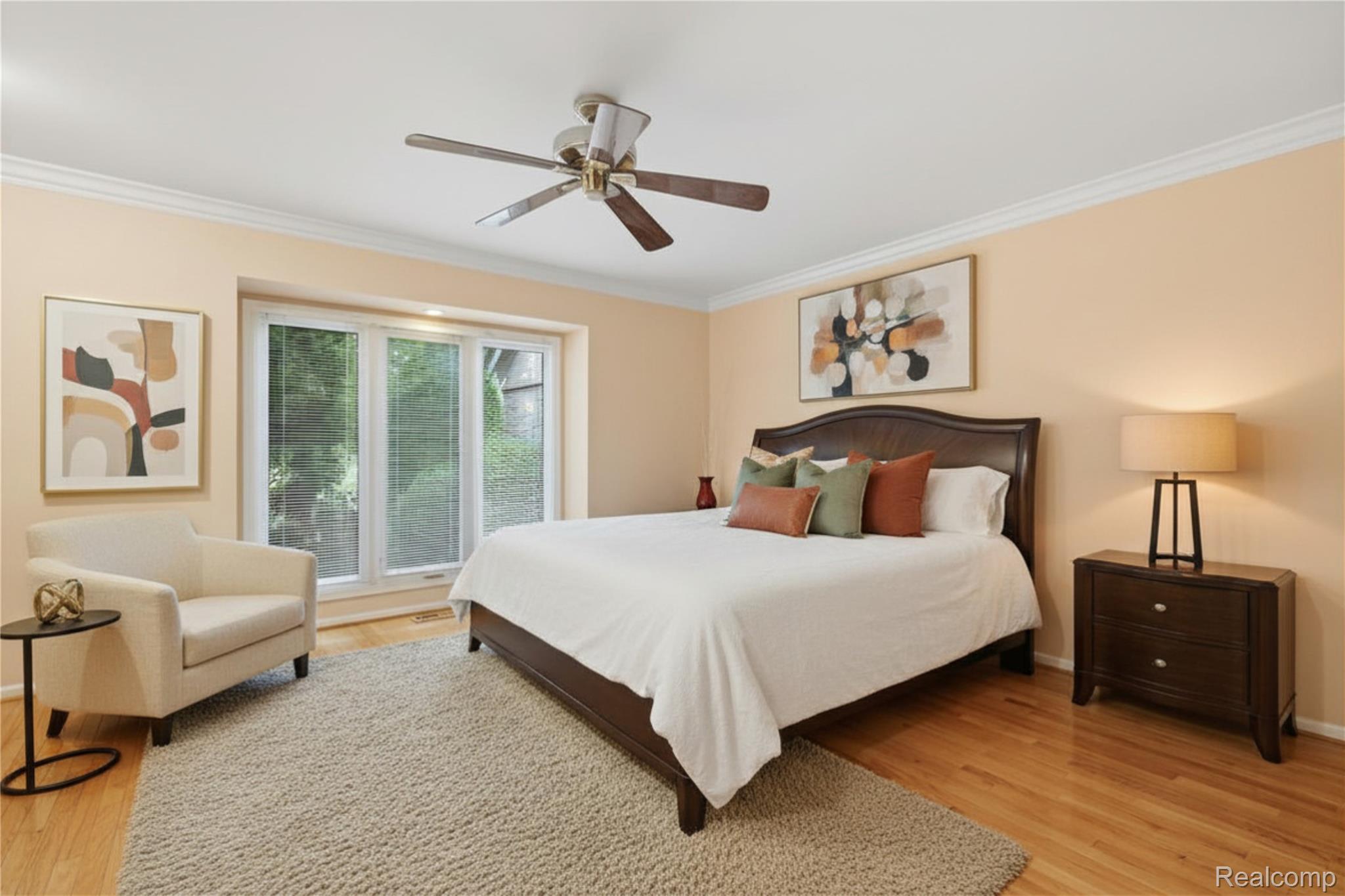 5828 Dawn Ridge Drive Property Photo 18