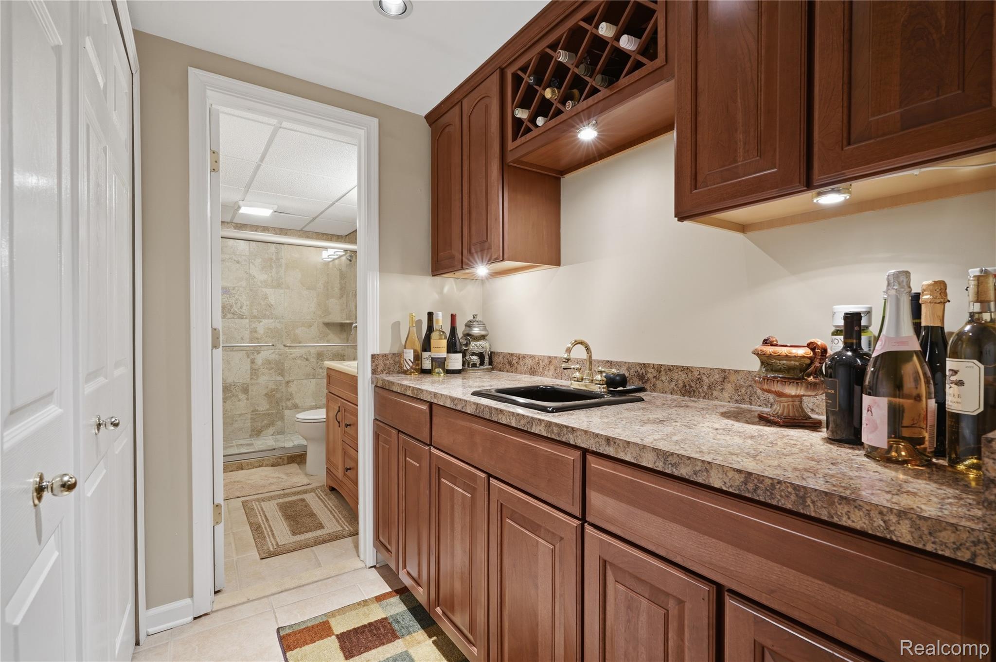 5828 Dawn Ridge Drive Property Photo 30
