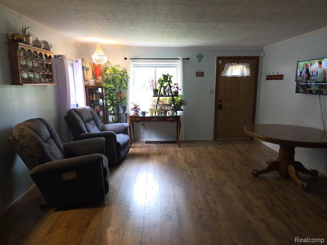 445 Clark Road Property Photo 4