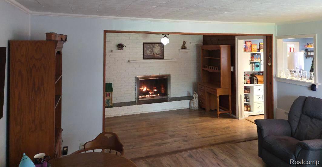 445 Clark Road Property Photo 7