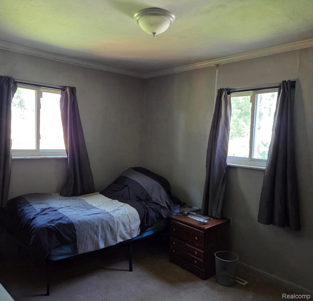 445 Clark Road Property Photo 10
