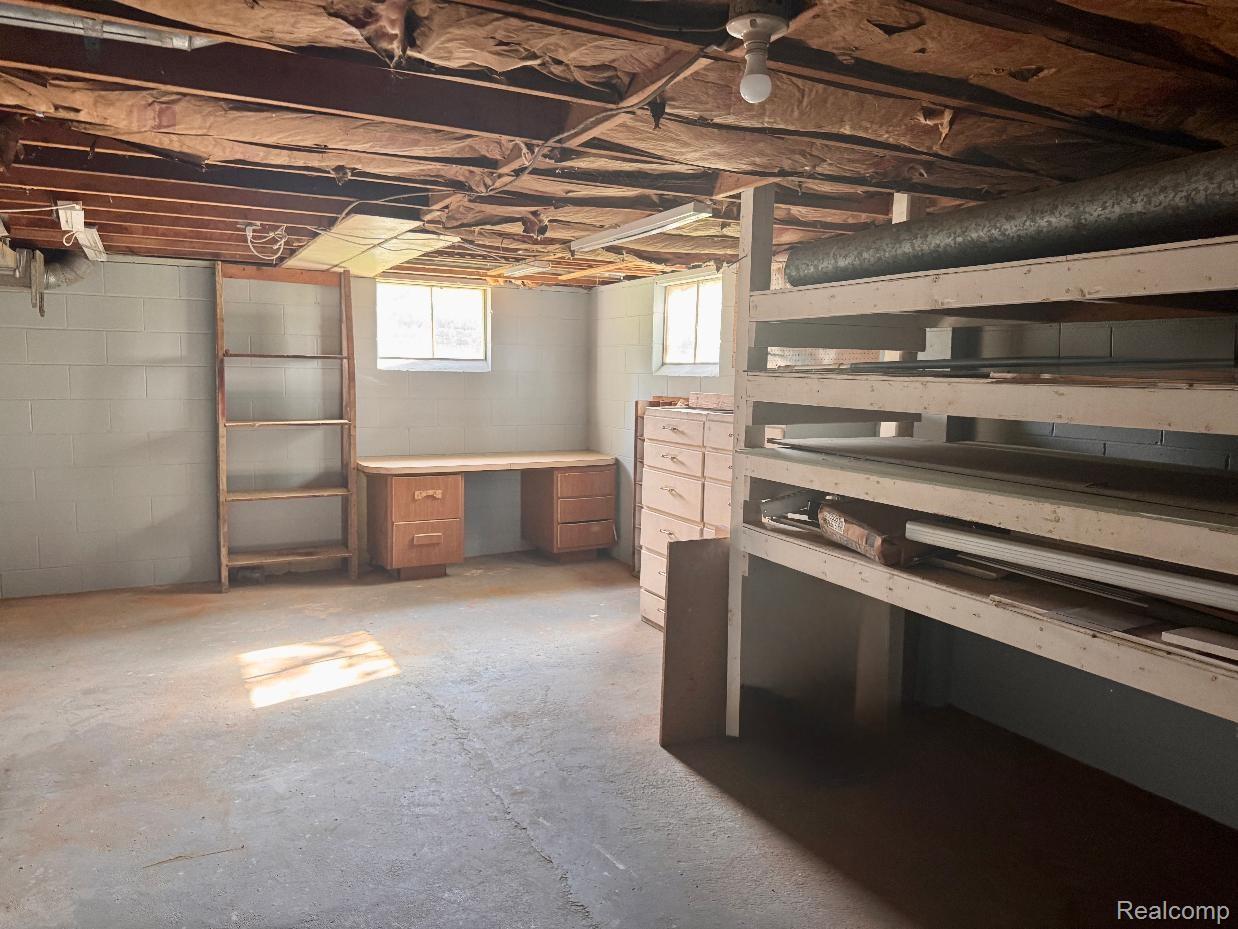 20261066993 Property Photo 16