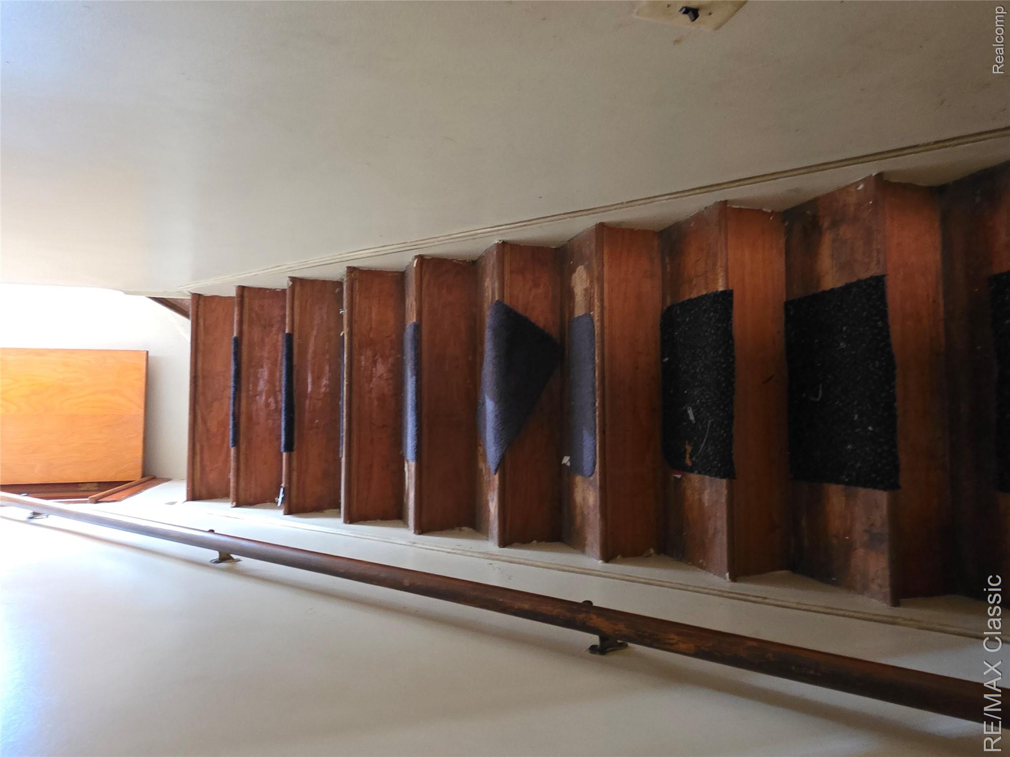 17350 Annott Street Property Photo 19