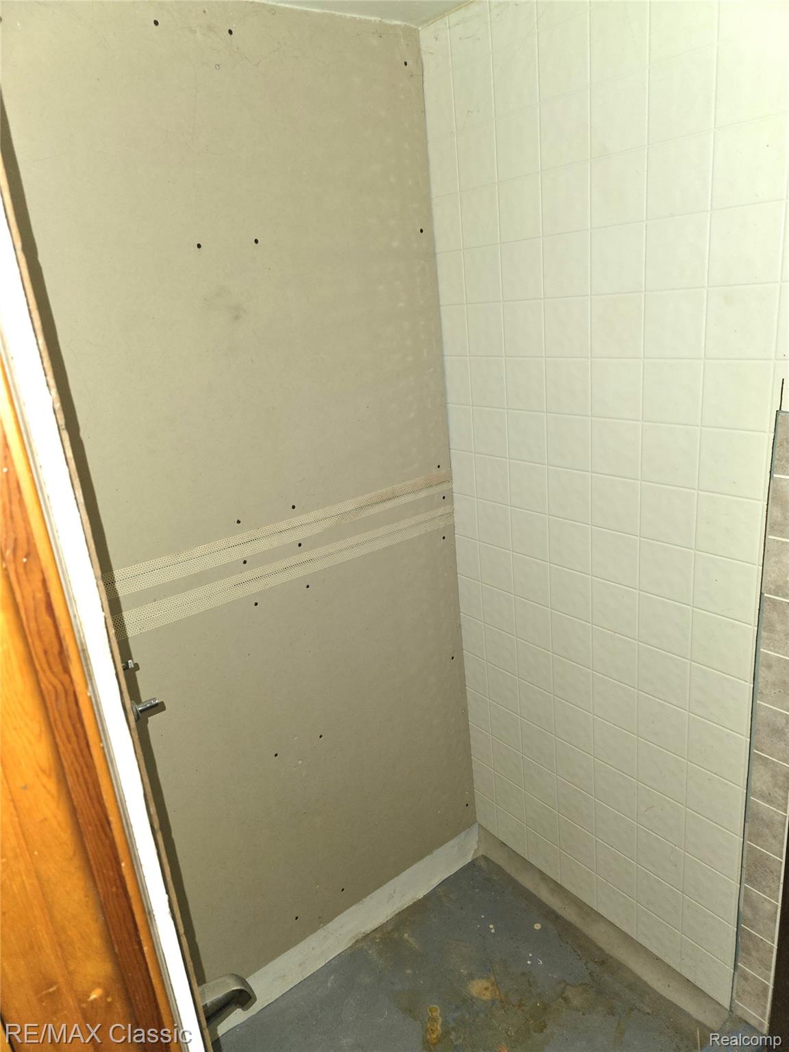17350 Annott Street Property Photo 29