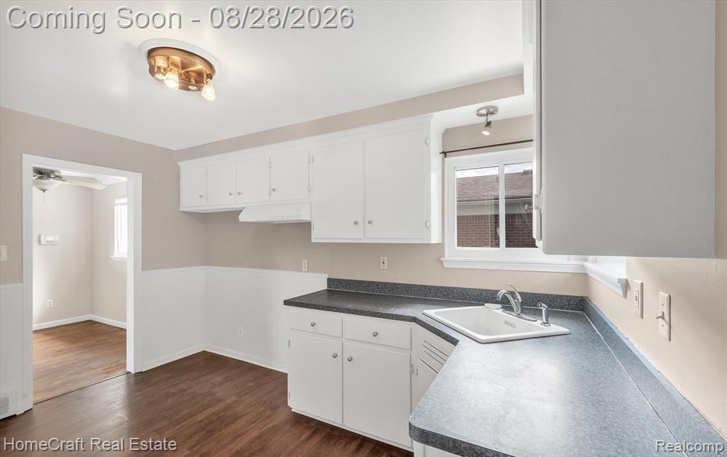 9987 Brady Property Photo 8