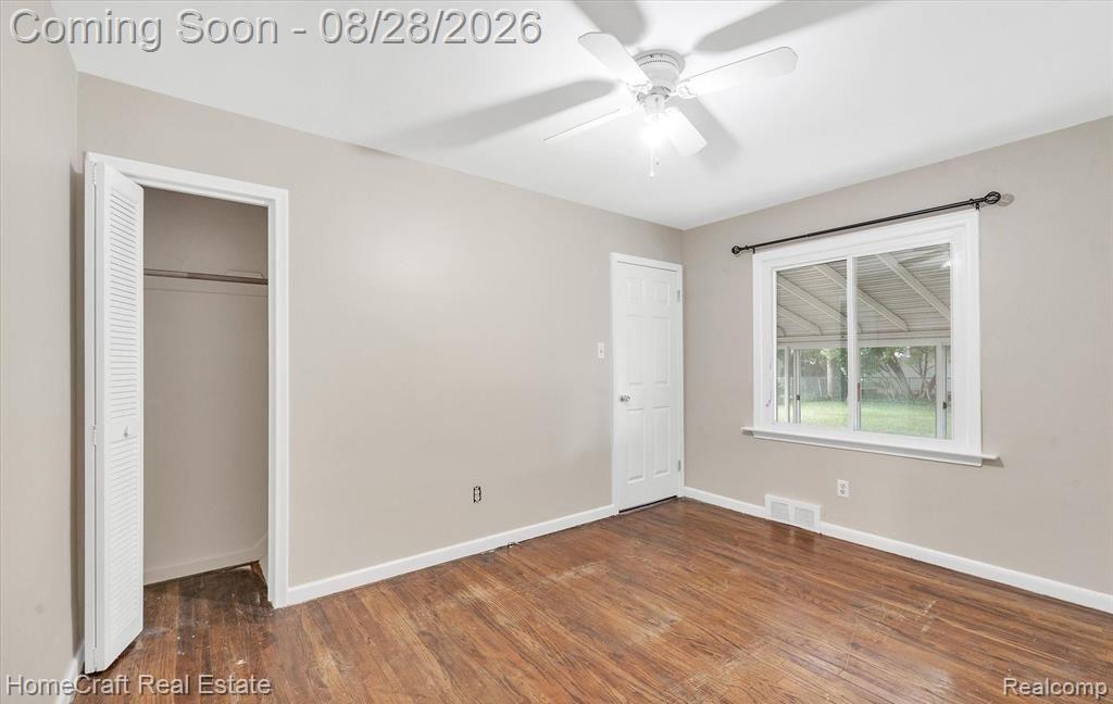 9987 Brady Property Photo 16