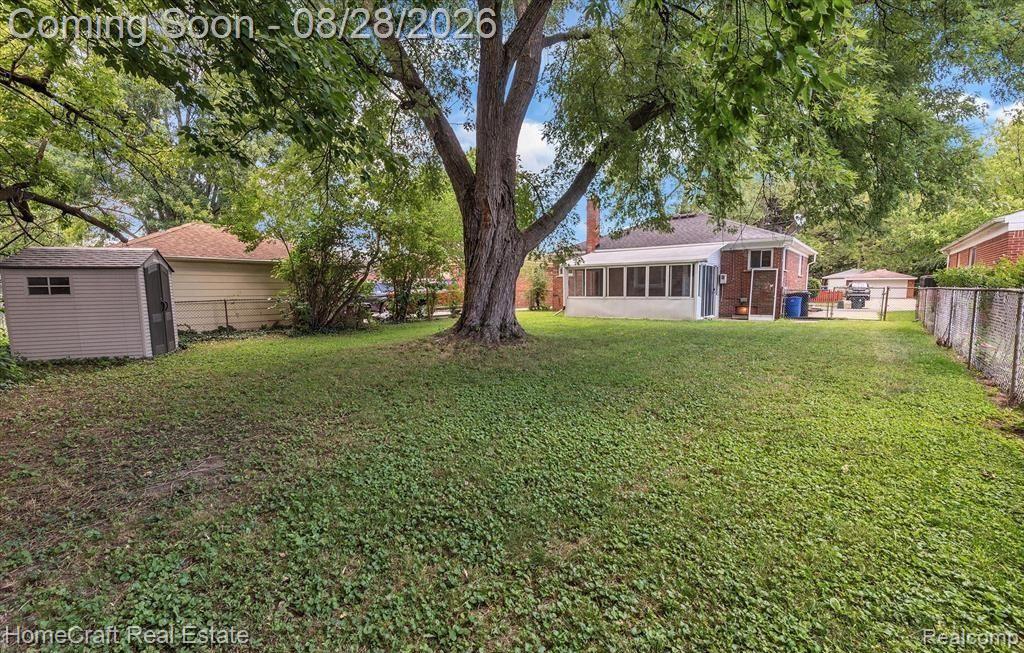 9987 Brady Property Photo 30